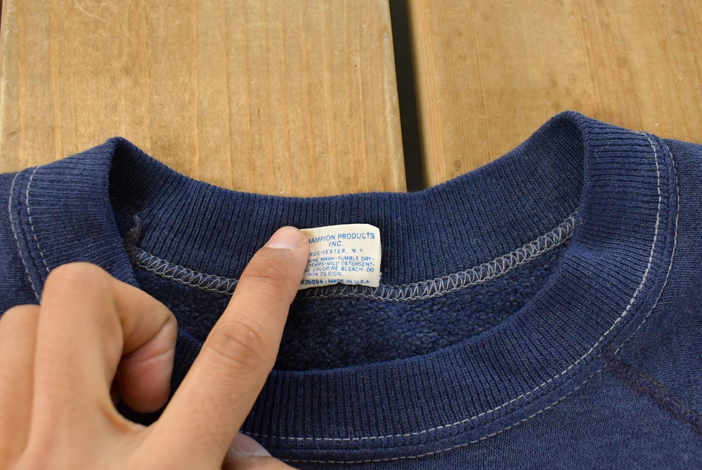 Vintage 1980s University Of Notre Dame Fighting Irish Short Sleeve Crewneck Sweatshirt Men's S