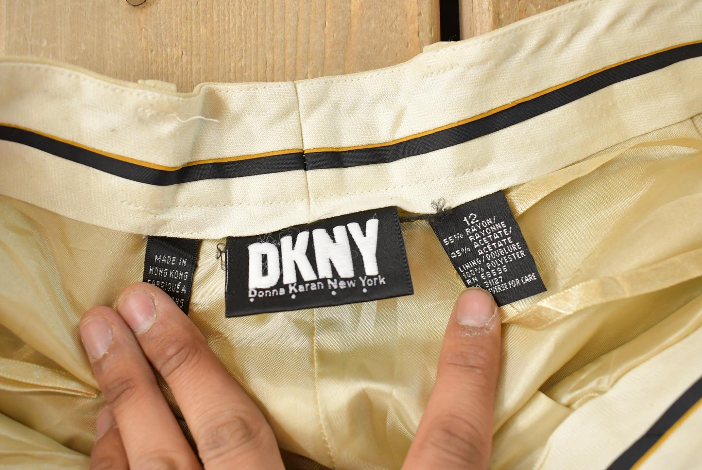 Vintage 1990s DKNY Pleated Trousers Women's 30 x 27