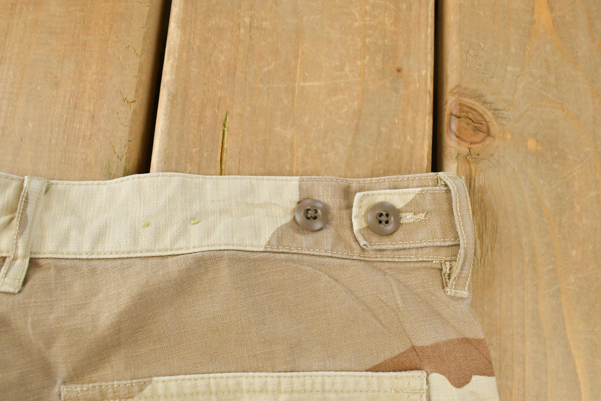 Vintage 2000s Wallace & Barnes Desert Camo Cargo Shorts Men's 34