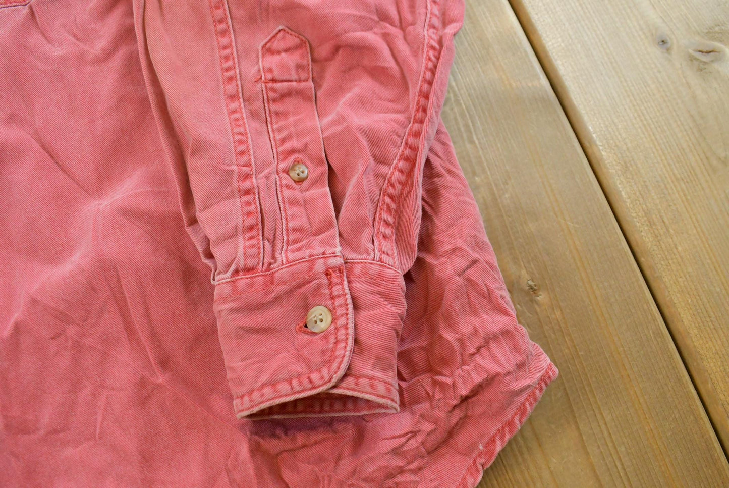 Vintage 1990's Marlboro Adventure Team Button Up Shirt Men's XL