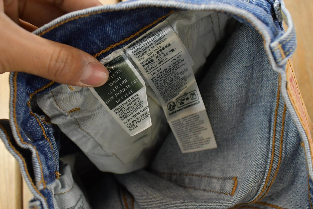 Vintage 2000s Levi's 501 Original Fit Denim Jeans Men's 27 x 30