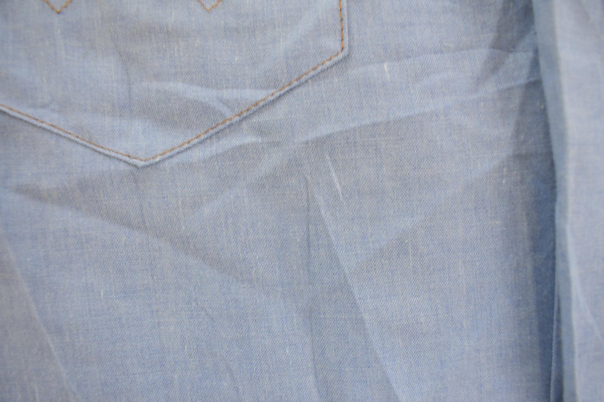 Vintage 1990s Wrangler Chambray Western Pearl Snap Button Up Shirt Men's M