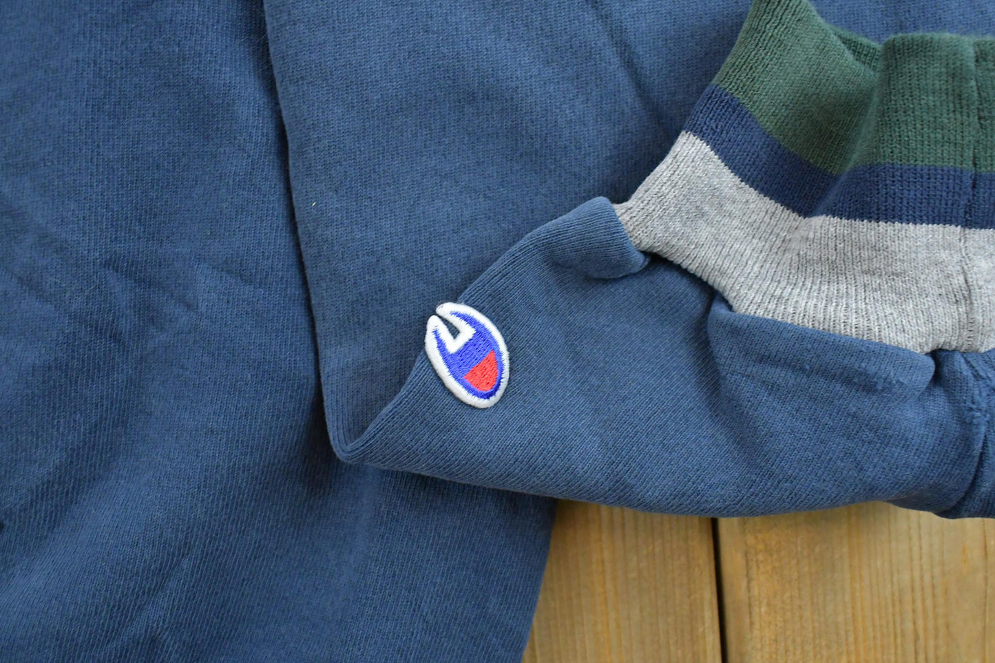 Vintage 1990s Champion Sweatshirt Men's Medium