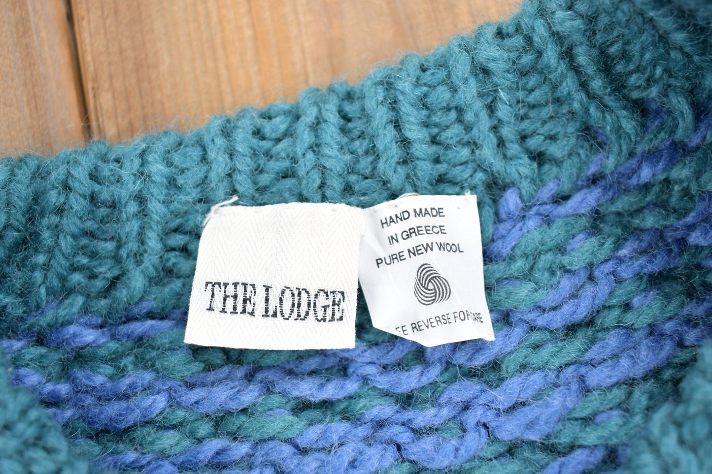 Vintage 1990s The Lodge Pure Wool Knitted Sweater Men's Large