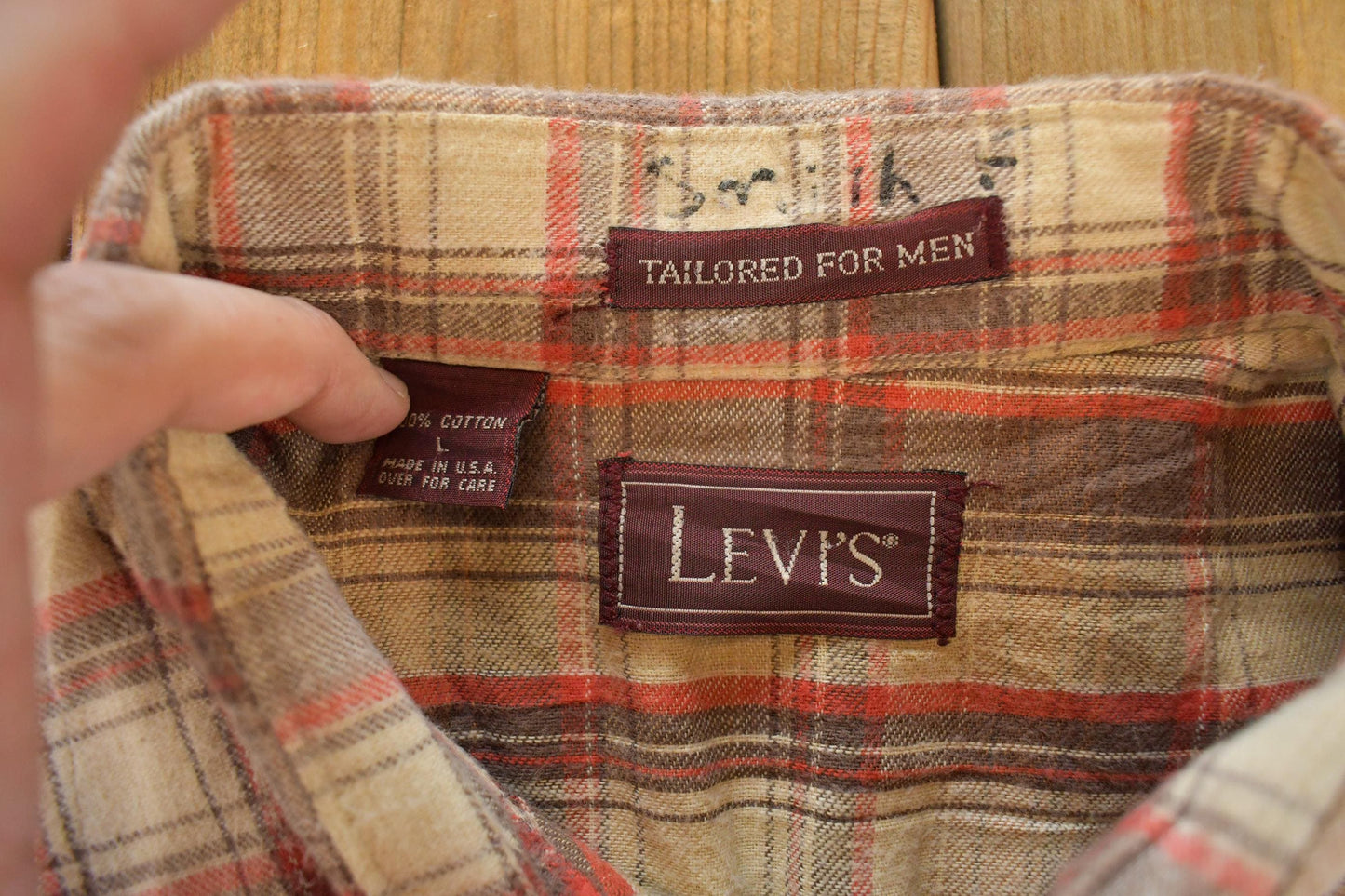 Vintage 1970s Levi's Western Plaid Pearl Snap Flannel Button Up Shirt Men's L