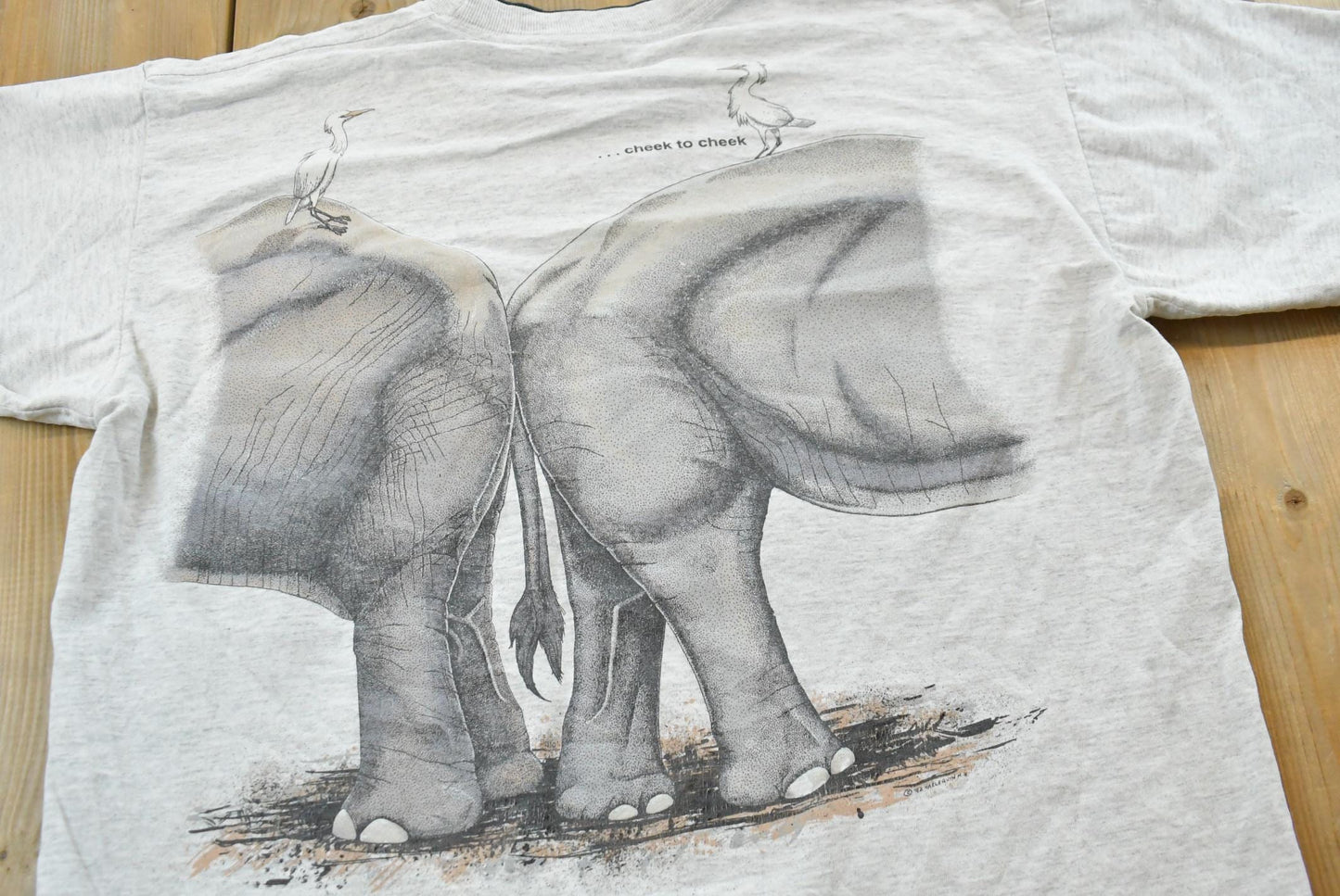 Vintage 1992 Harlequin Elephants Asia Africa Animal T-Shirt Mens L