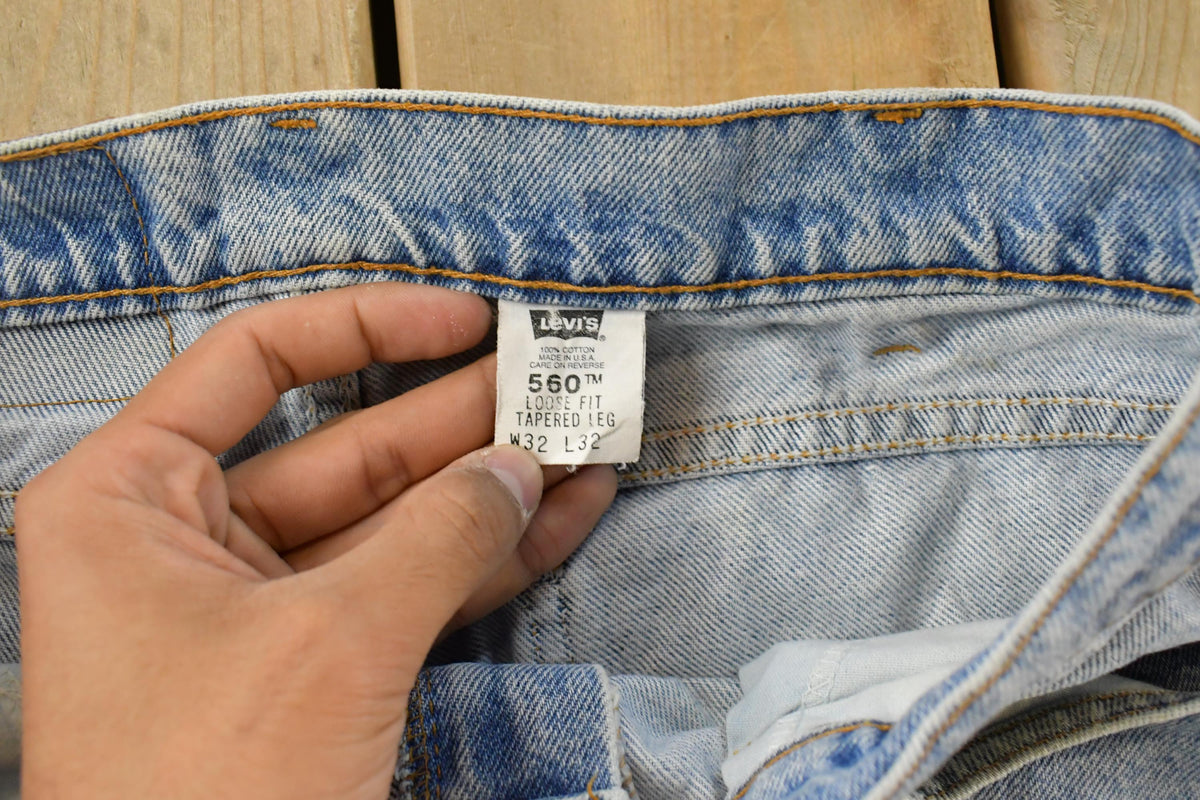 Vintage 1990s Levi's Orange Tab 560 Loose Tapered Denim Jeans Men's 32 x 31