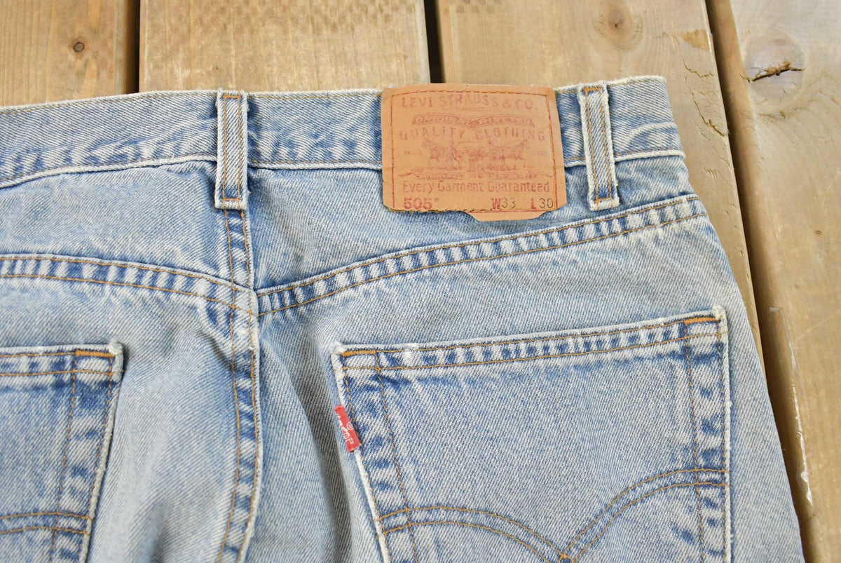 Vintage 1990s Levi's 505 Regular Straight Fit Denim Jeans Men's 33 x 29