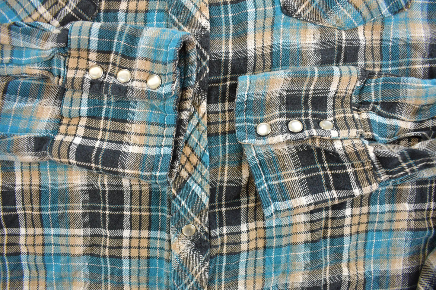 Vintage 1990s Wrangler Wrancher Plaid Flannel Pearl Snap Button Up Shirt Men's XL