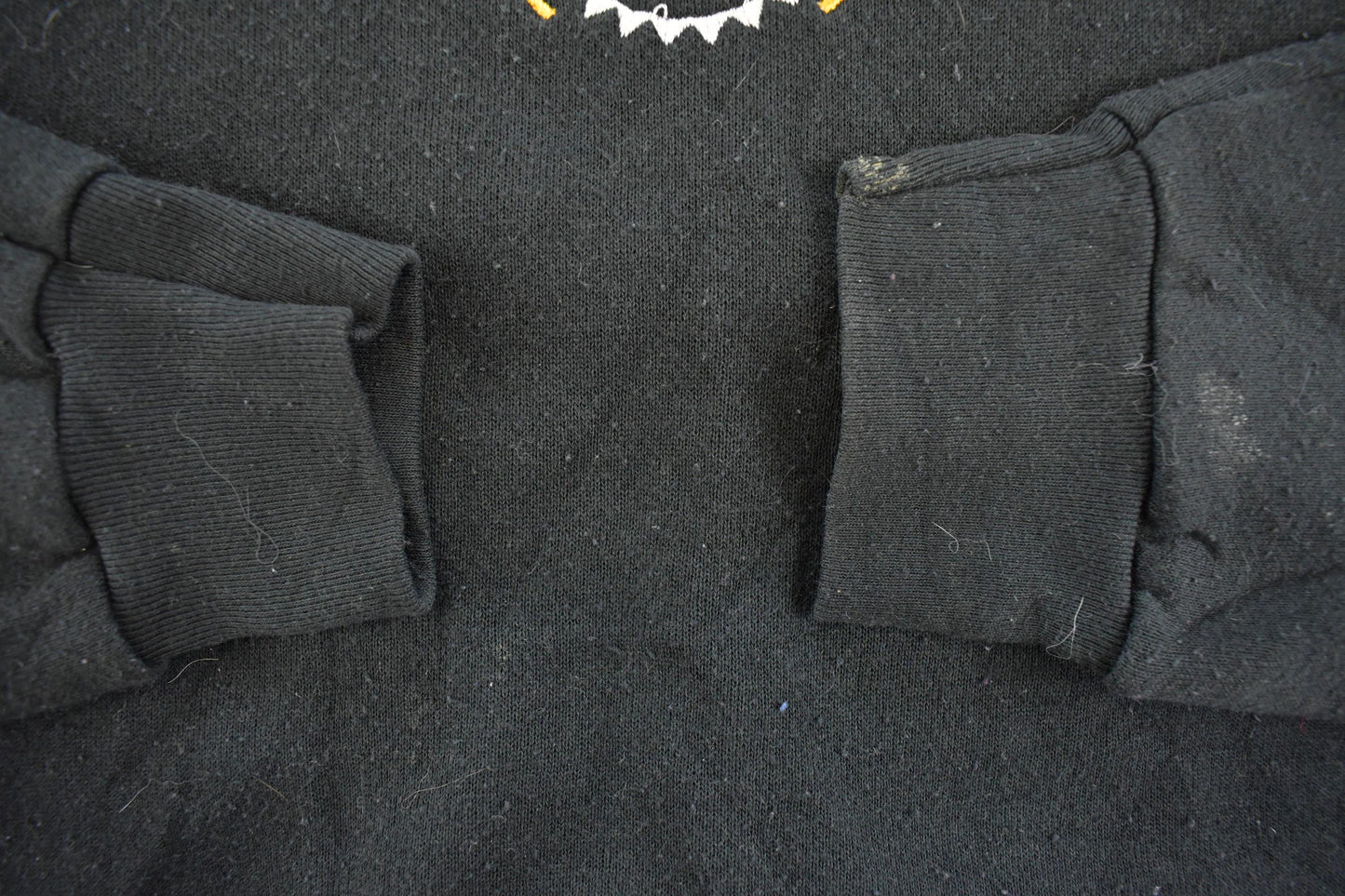 Vintage 1990s University Of IOWA Hawkeyes Embroidered Collegiate Crewneck Sweatshirt Men's L