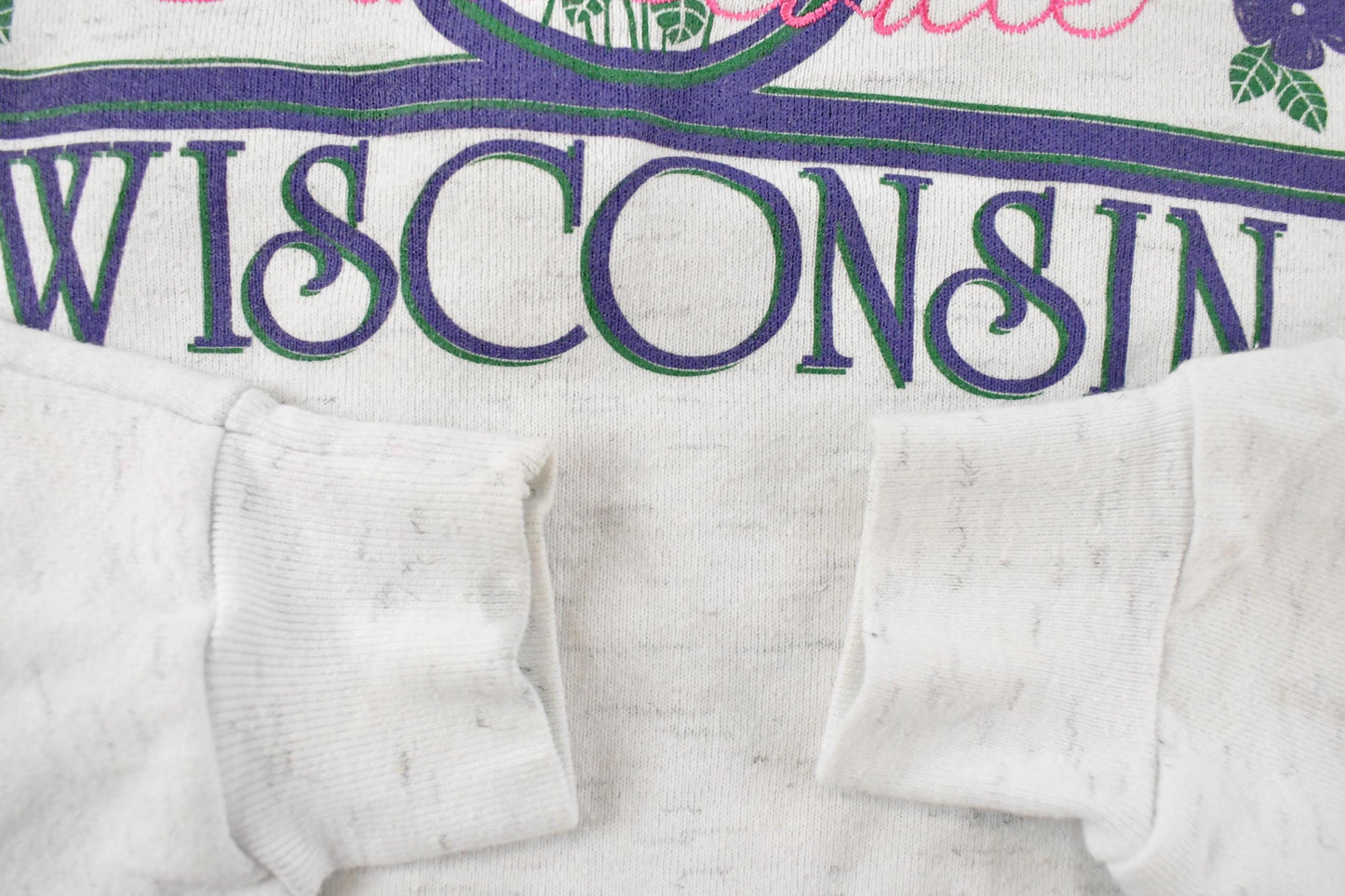 Vintage 1990s Pardeeville Wisconsin Travel Crewneck Sweater Men's M