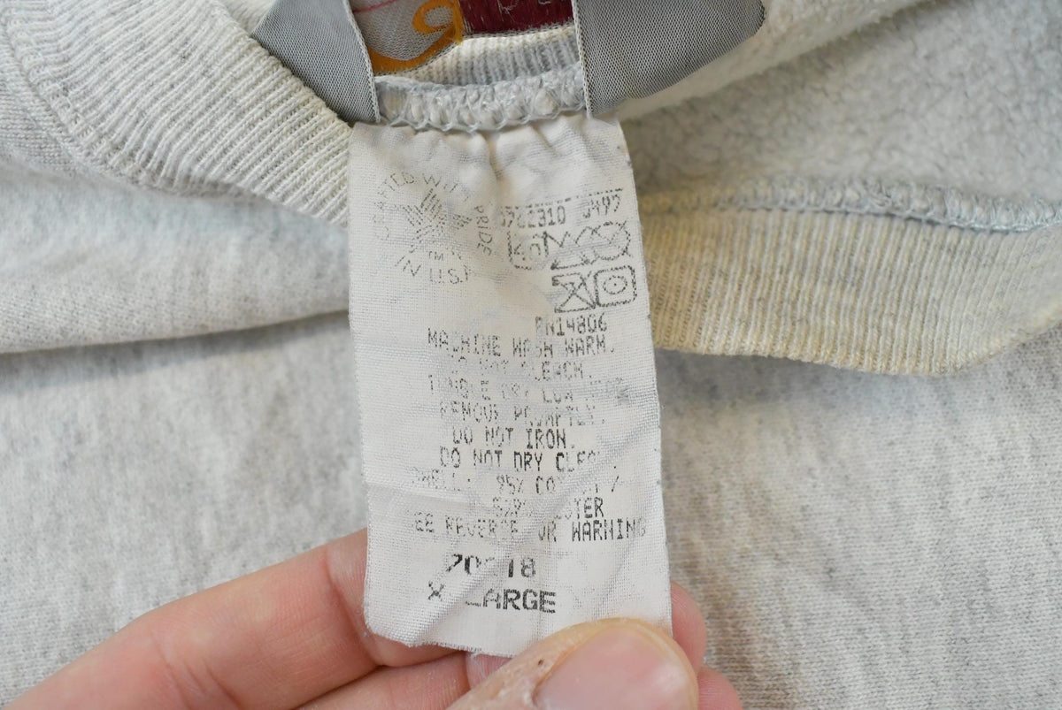 Vintage 1990s Carhartt Rugged Outdoor Wear Reverse Weave Style Embroidered Spellout Crewneck Sweatshirt Men's L