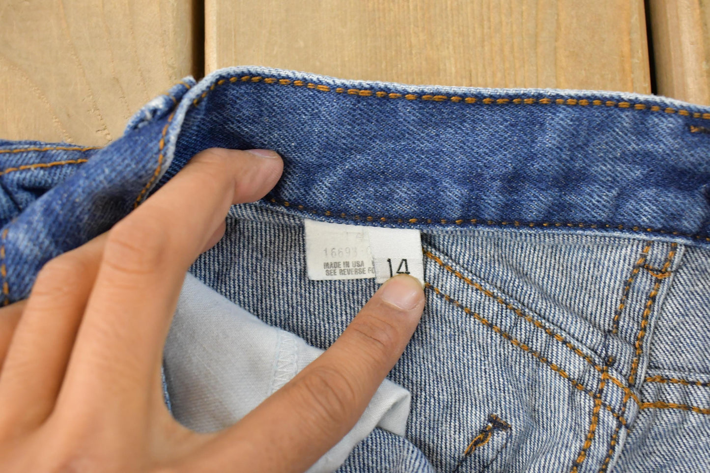 Vintage 1980s Levi's Orange Tab Bootcut Denim Jeans Women's 29 x 29.5