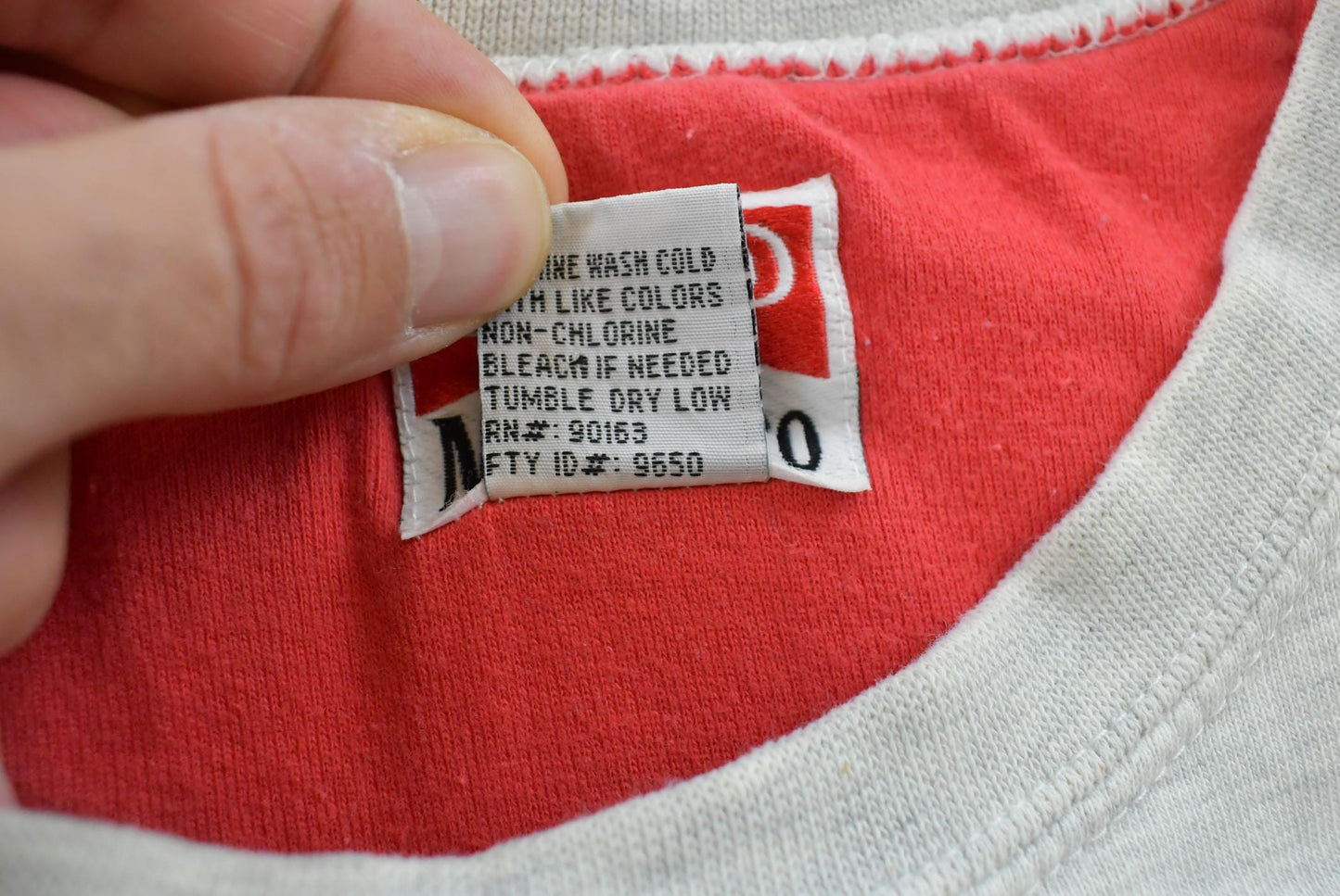 Vintage 1990s Marlboro Embroidered Lizard Logo Promotional Crewneck Sweatshirt Men's L