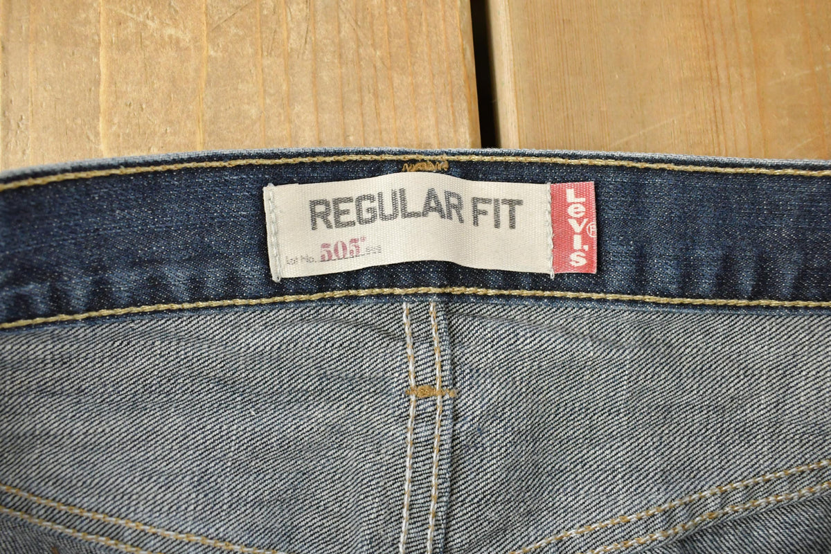 Vintage 2000s Levi's 505 Regular Straight Denim Jeans Men's 36 x 31