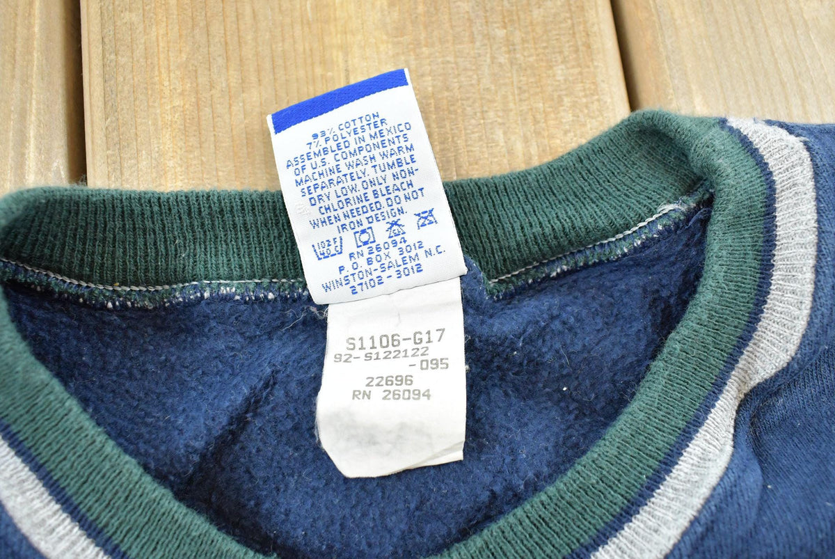 Vintage 1990s Champion Embroidered Spellout Crewneck Sweatshirt Men's XL
