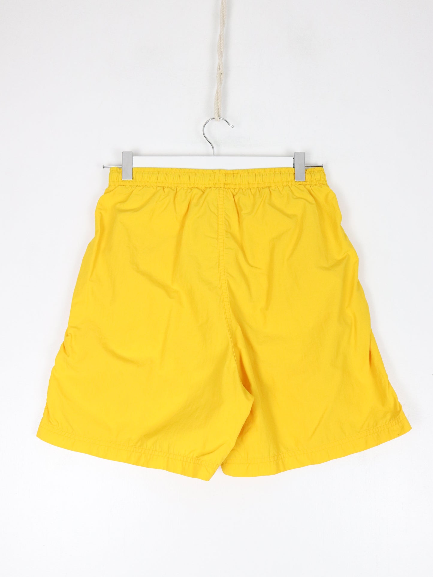 Vintage L.L. Bean Shorts Mens Small Yellow Outdoors