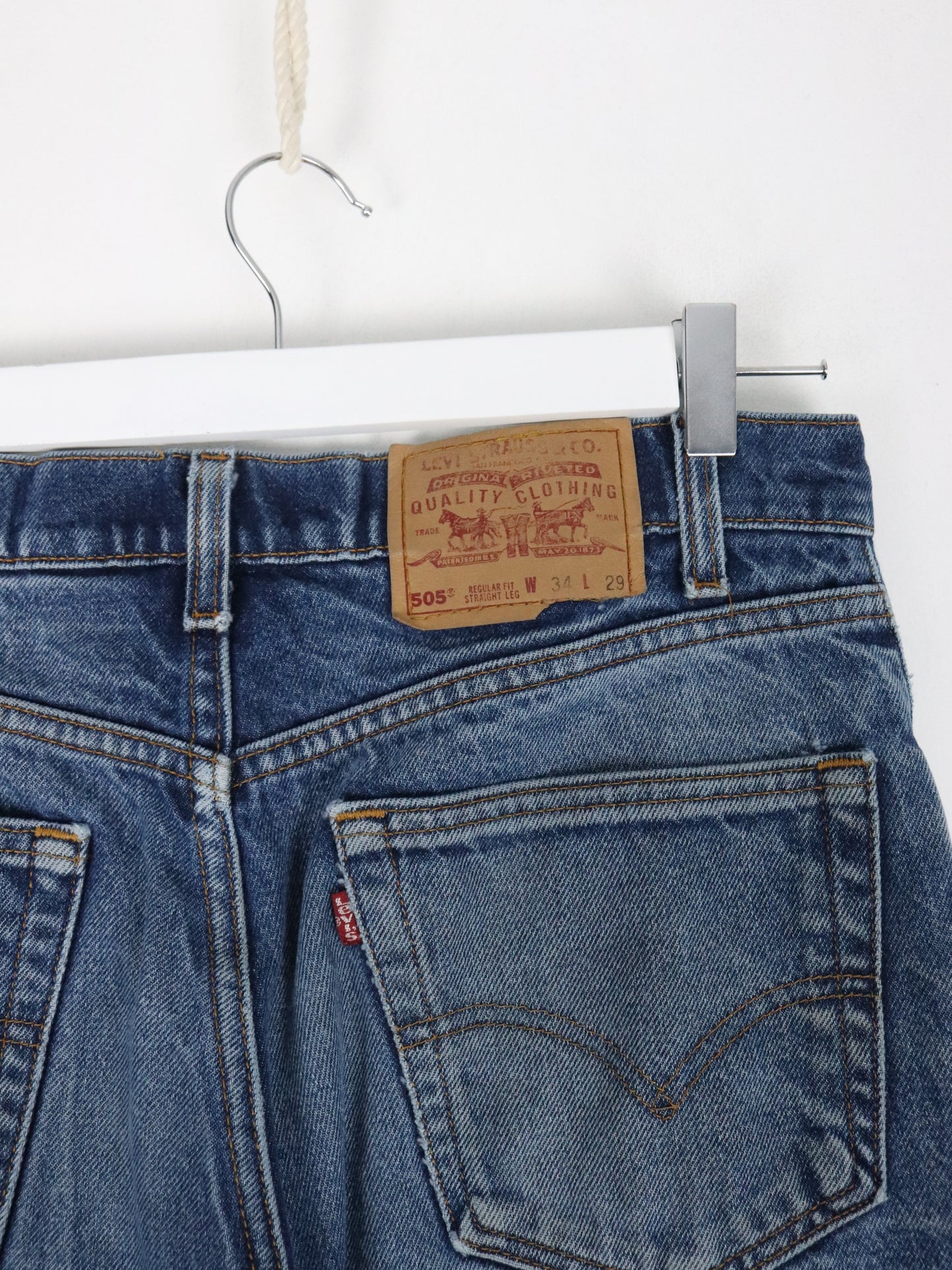 Vintage Levi's Pants Fits Mens 33 x 27 Blue 505 Regular Straight  Denim Jeans