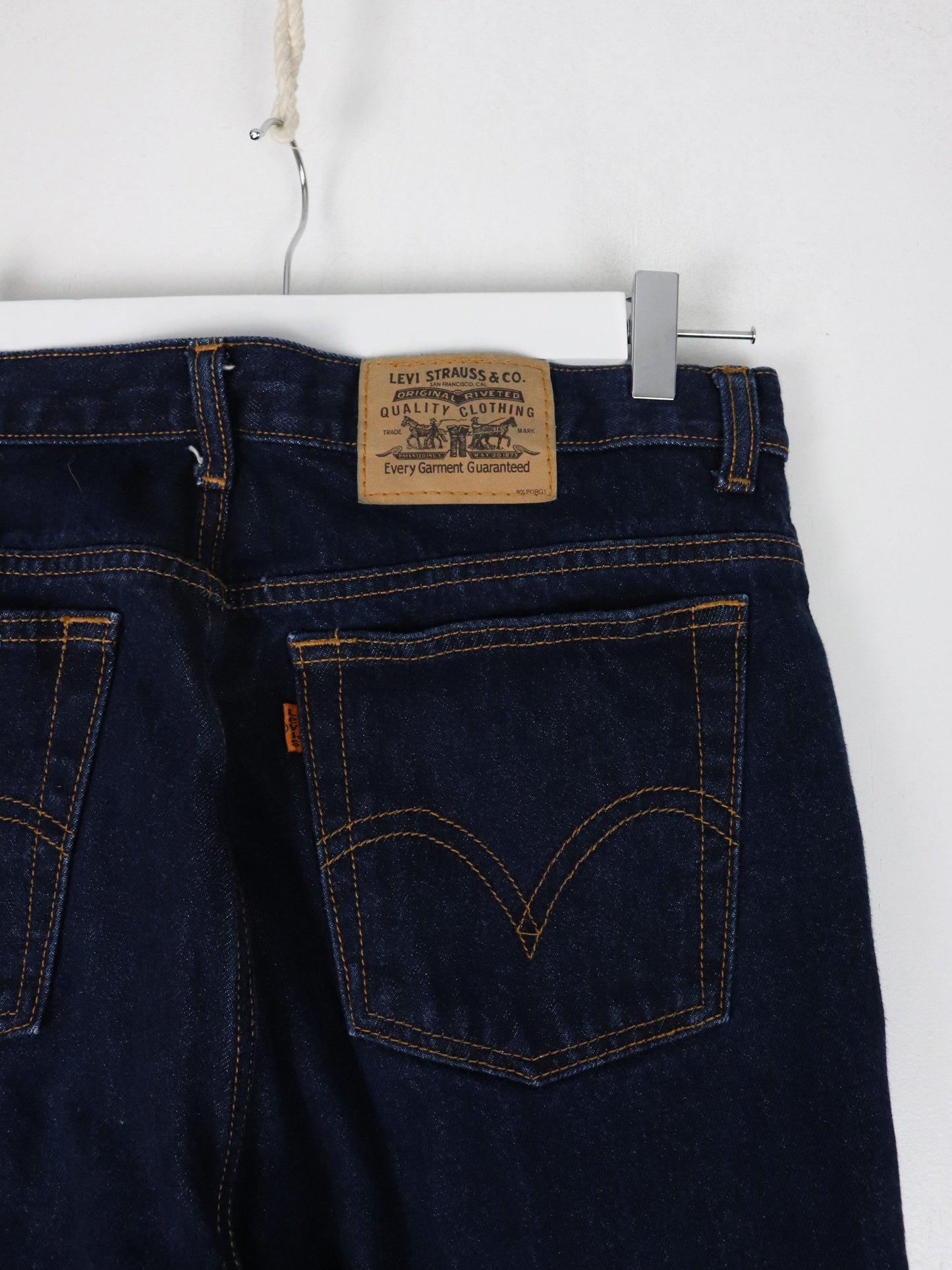 Vintage Levi's Pants Fits Mens 32 x 32 Blue Denim Jeans 506 Comfort Straight