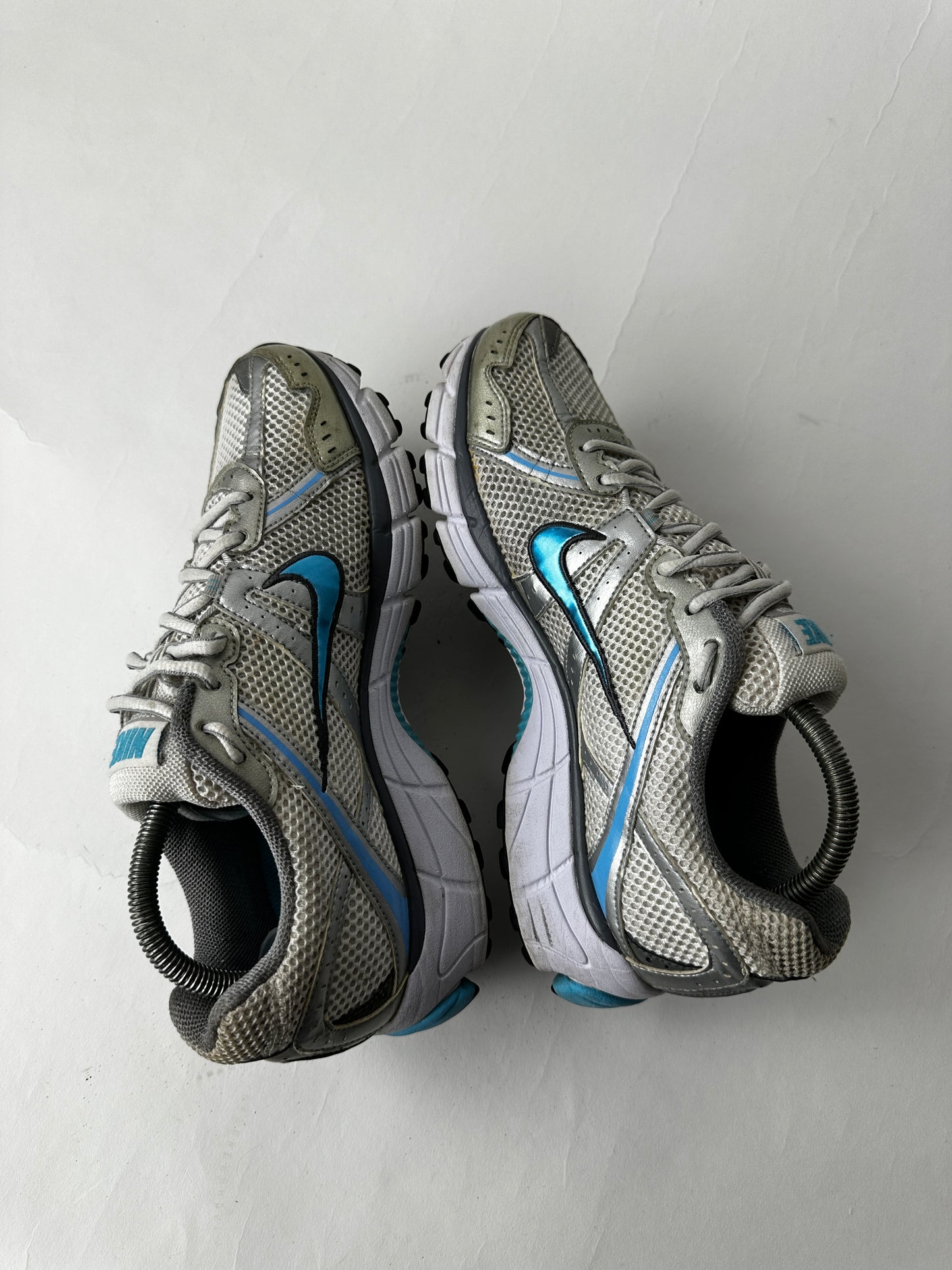 Nike Pegasus 26 Womens 9.5 Grey Mesh Running Walking