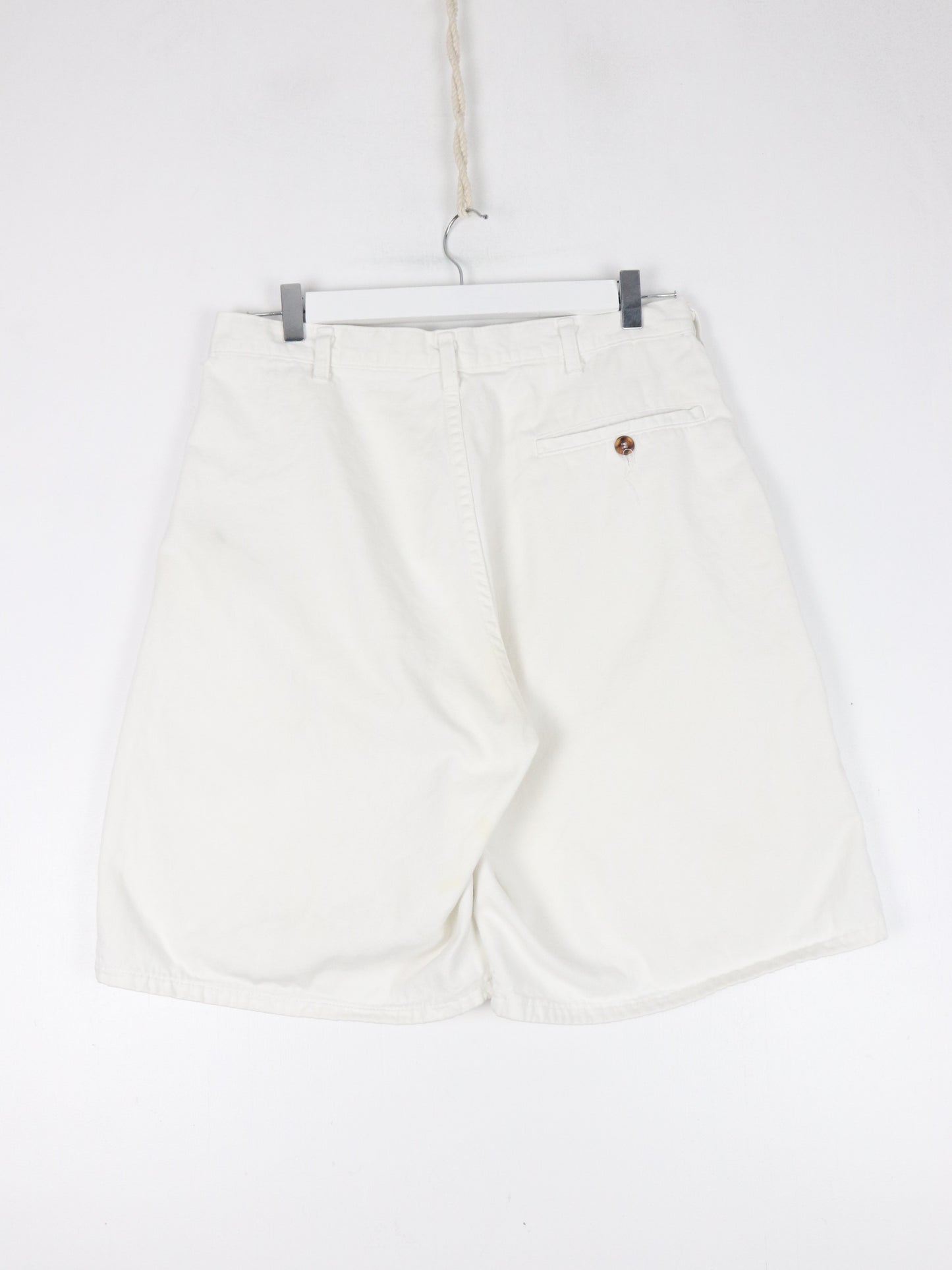 Holt Renfrew Shorts Mens 32 White