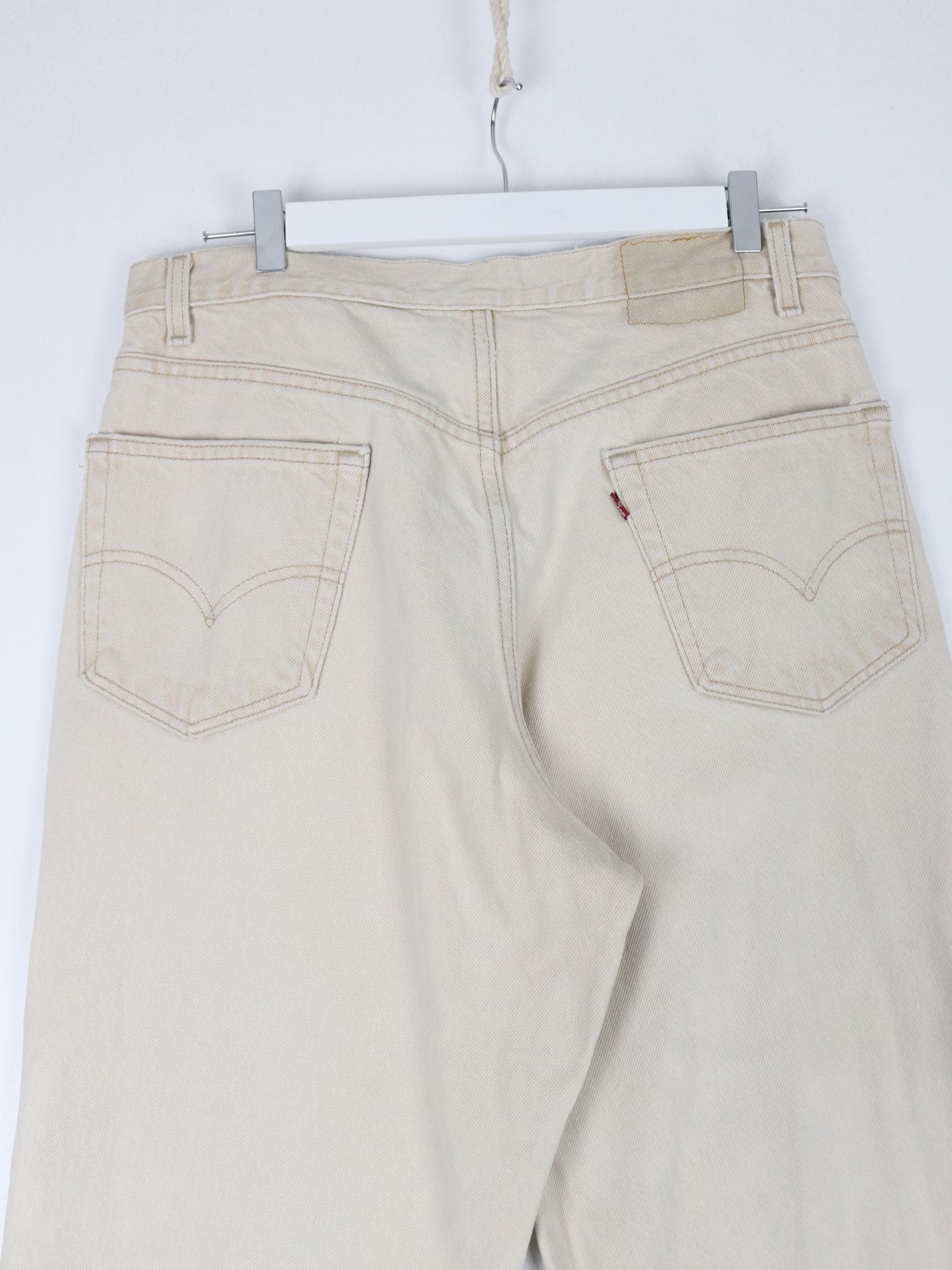 Vintage Levi's Pants Fits Mens 33 x 29 Beige Denim Jeans Relaxed Fit