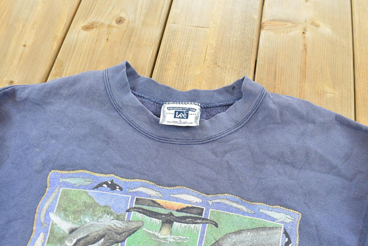 Vintage 1990s Newburyport Massachusetts Whales Crewneck Sweatshirt Men's M / Souvenir / Streetwear / Travel And Vacation / 90s Made in USA