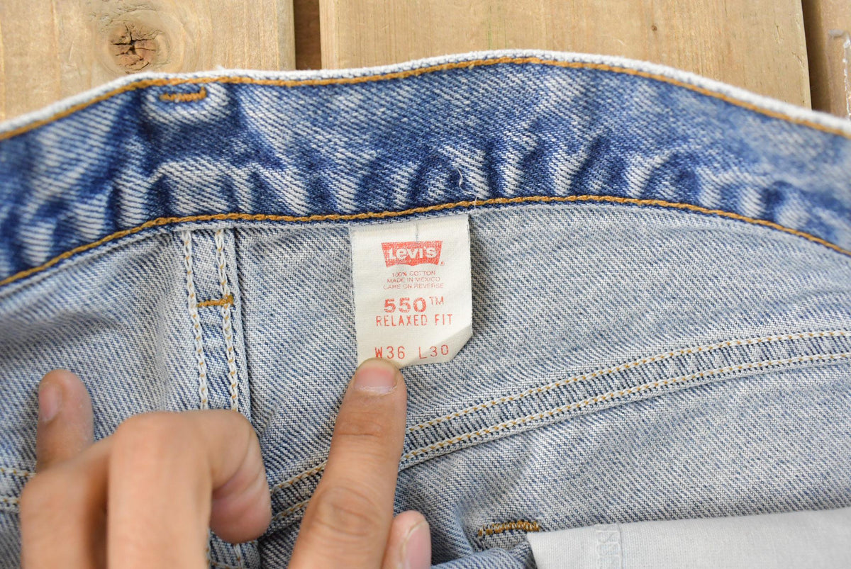 Vintage 1990s Levi's 550 Relaxed Fit Denim Jeans Men's 34 x 30
