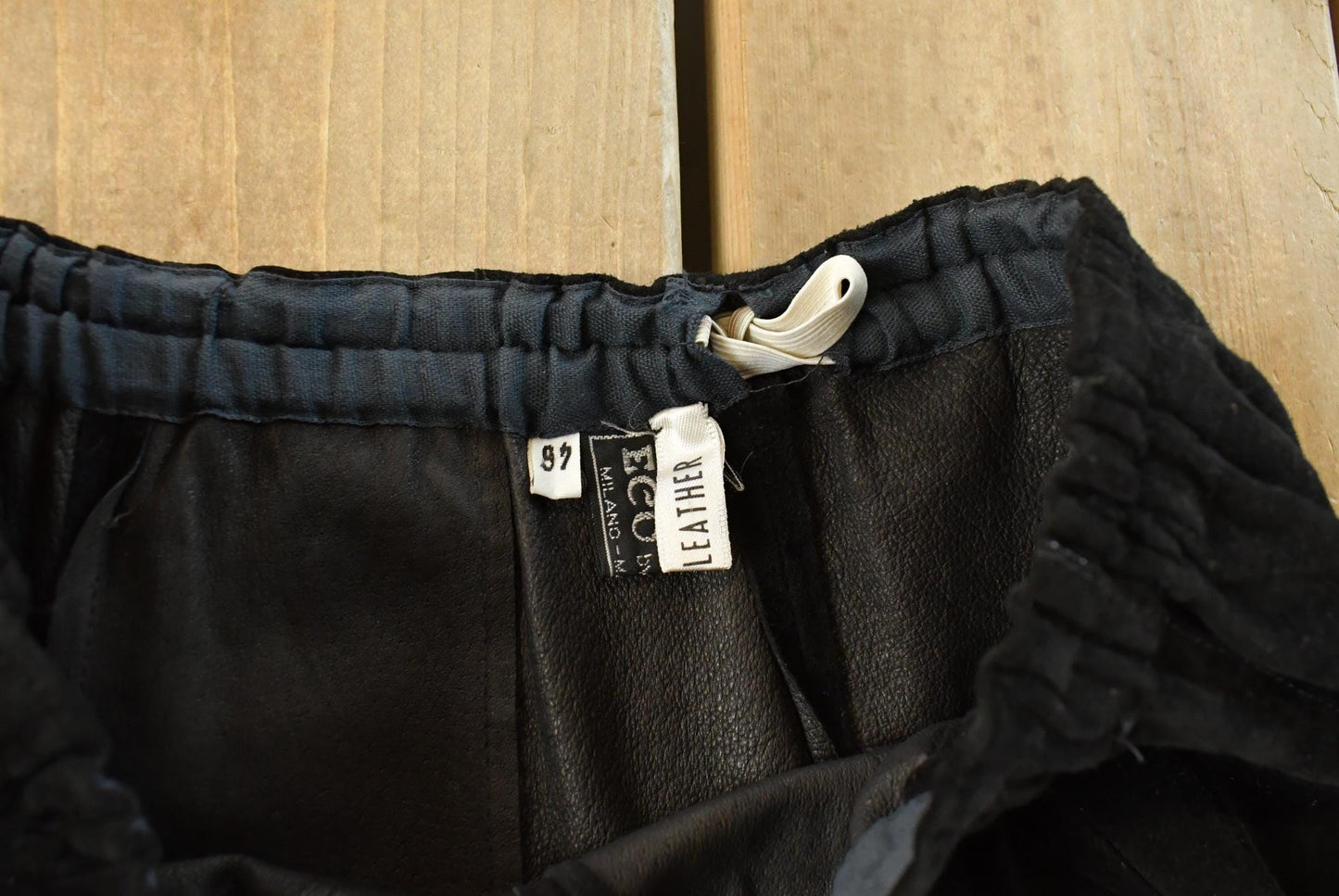 Vintage 1990s Eco by Pezzoli Suede Leather Flared Skirt Women's 27