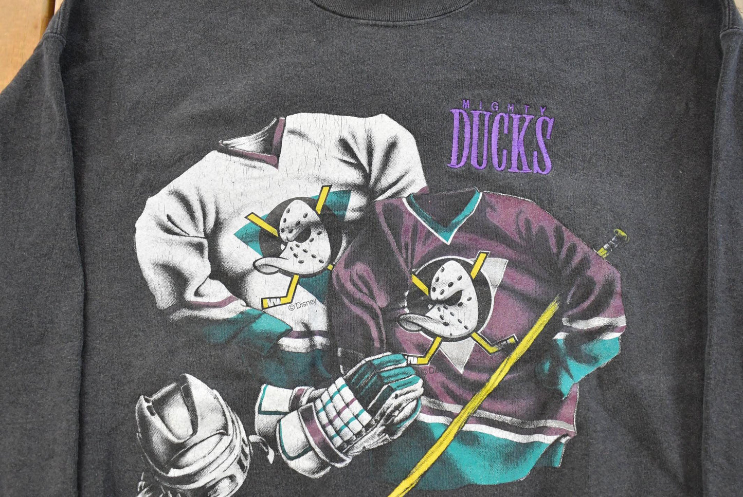 Vintage 1990s Anaheim Mighty Ducks NHL Hockey Crewneck Sweatshirt Men's Large
