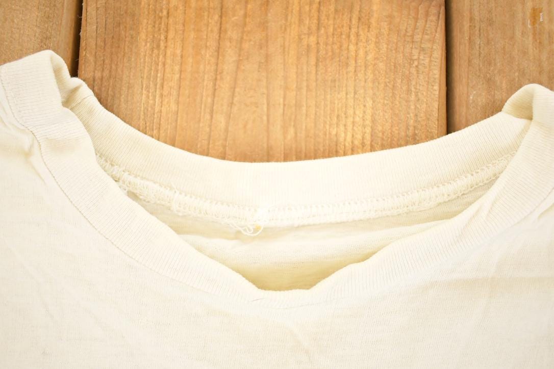 Vintage 1997 Hong Kong Souvenir Travel T-Shirt Men's M