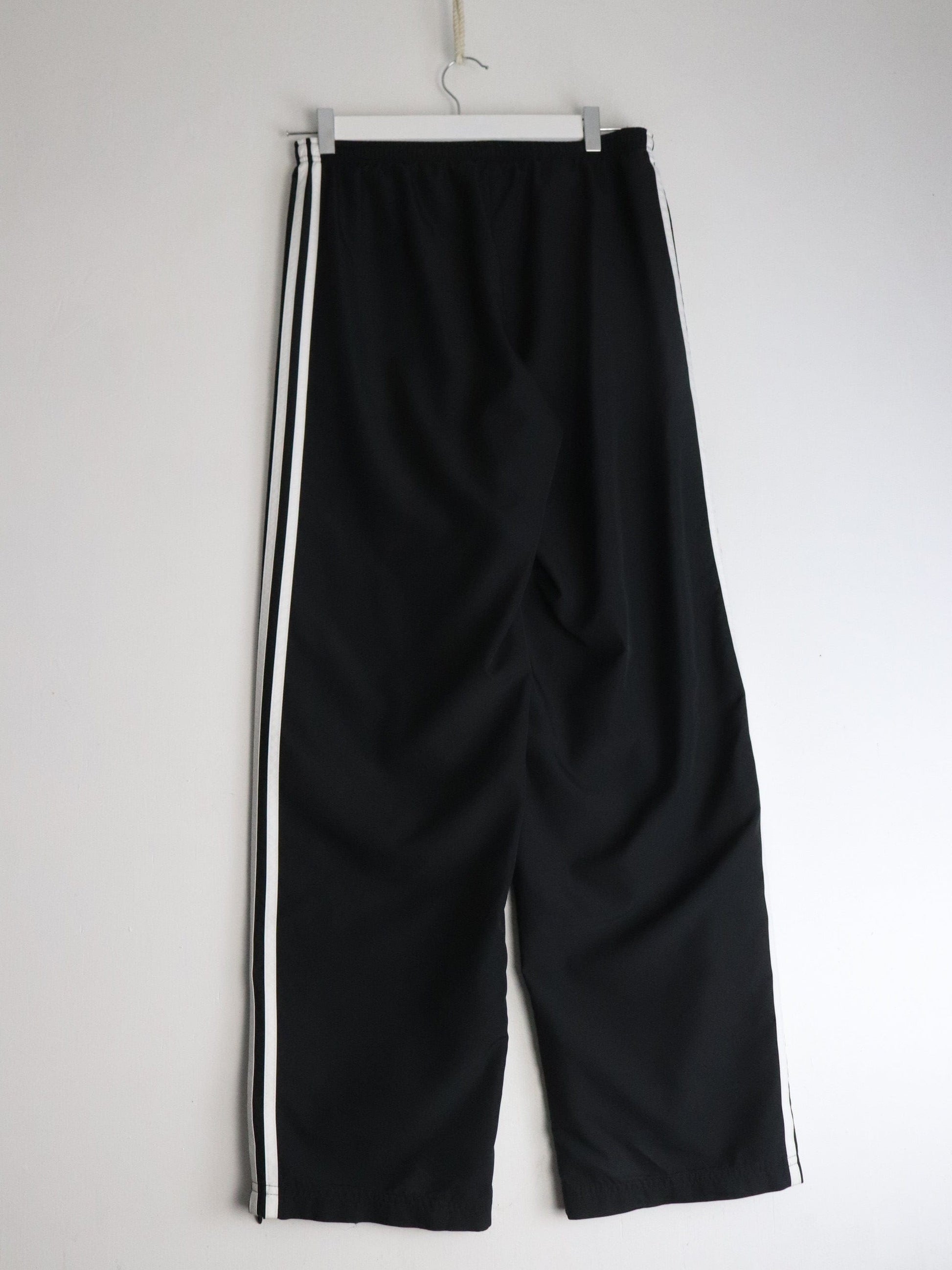 Adidas Trackpants Youth Medium Black from propervintagecanada