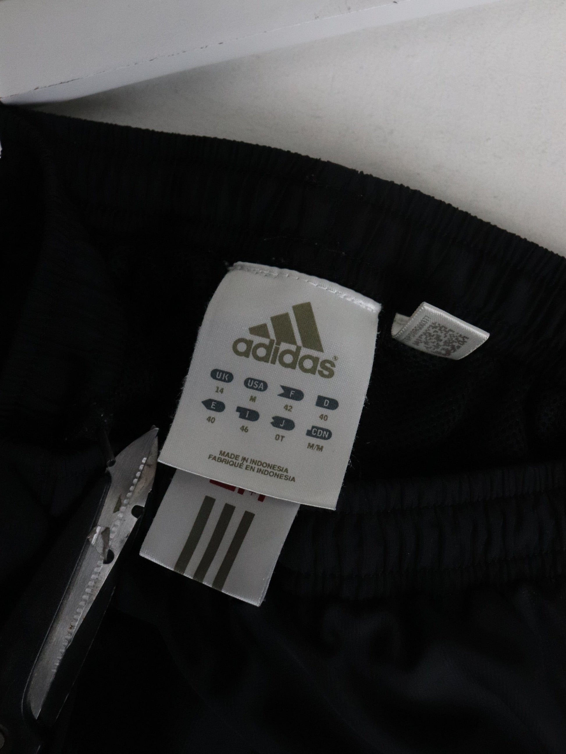 Adidas Trackpants Youth Medium Black from propervintagecanada