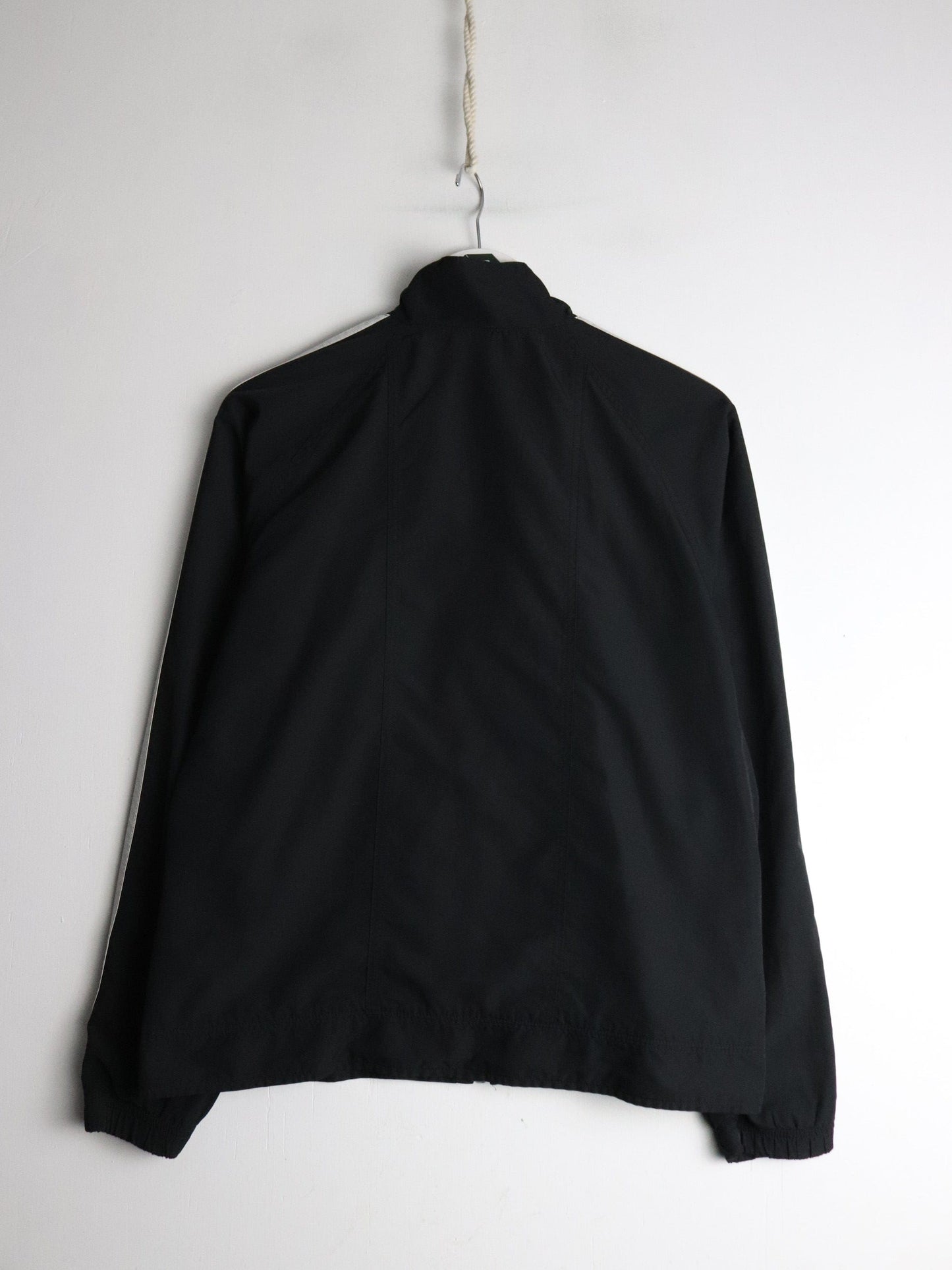 Adidas Windbreaker Youth Large Black from propervintagecanada