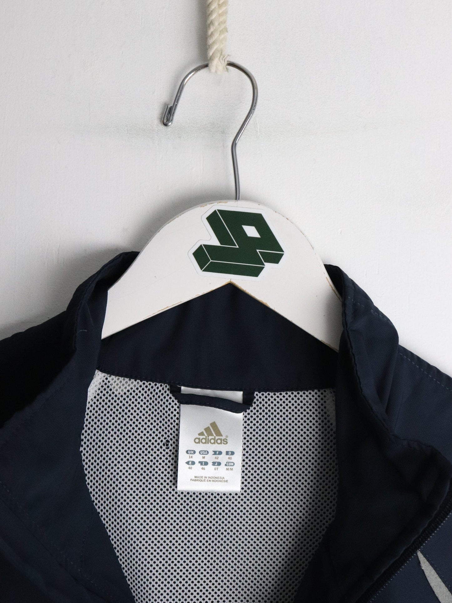 Adidas Windbreaker Youth Medium Blue from propervintagecanada