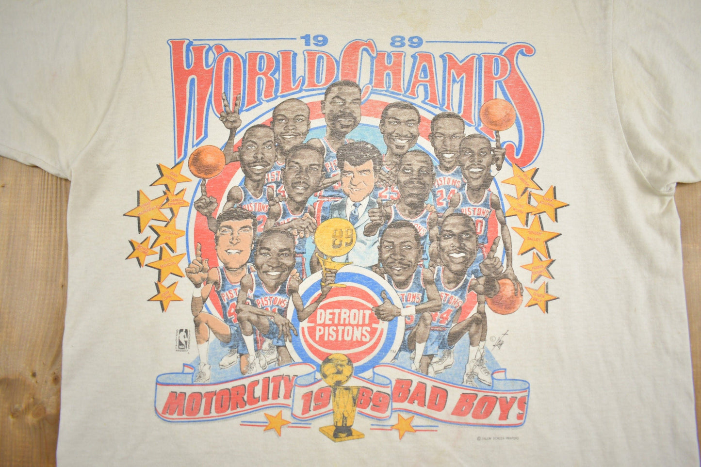 Vintage 1989 Detroit Pistons NBA World Champs Graphic T-Shirt Men's Large
