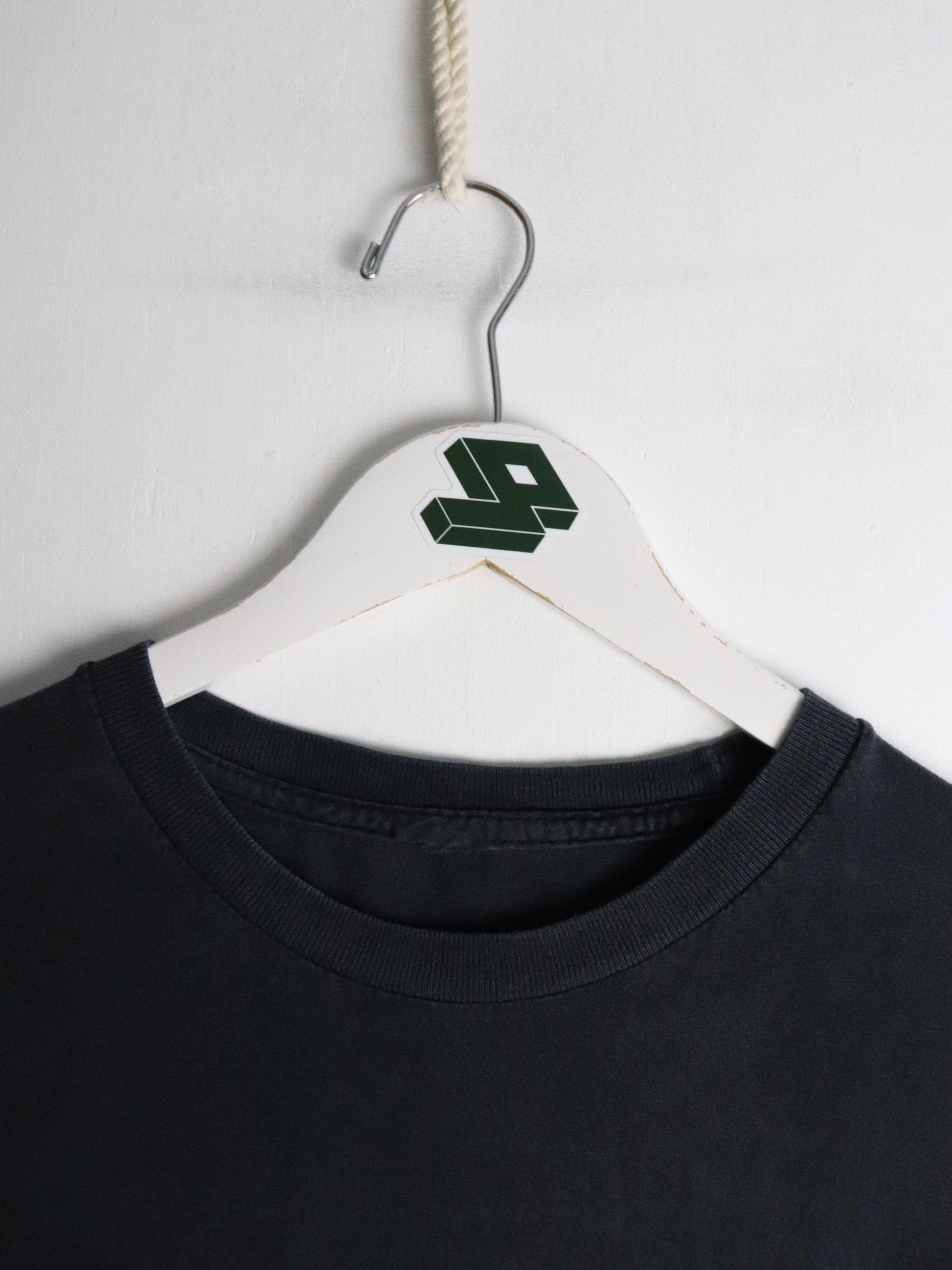 Aerosmith T Shirt Mens Large Black from propervintagecanada