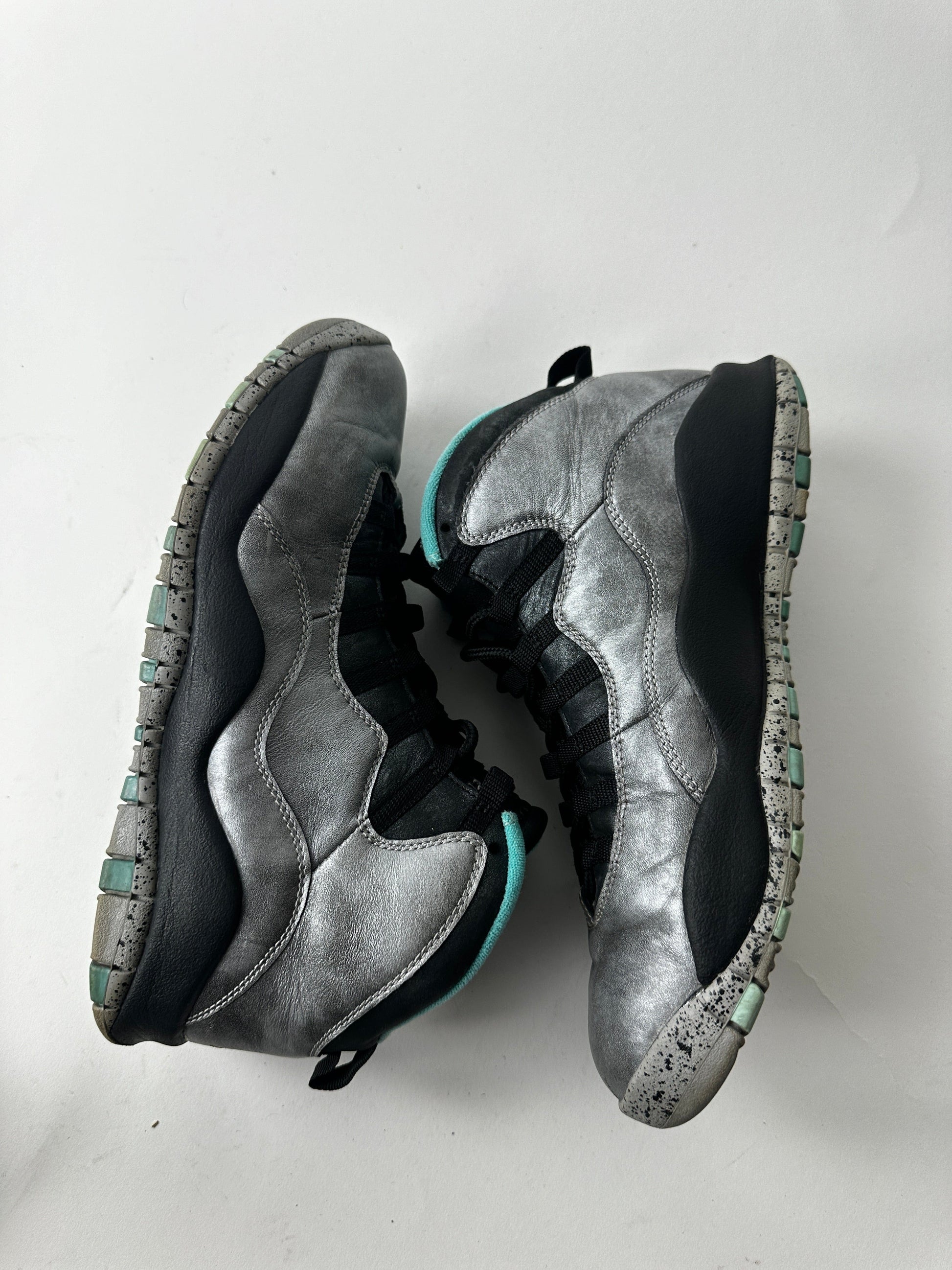 Air Jordan 10 Retro Lady Liberty Mens 9.5 Grey from propervintagecanada