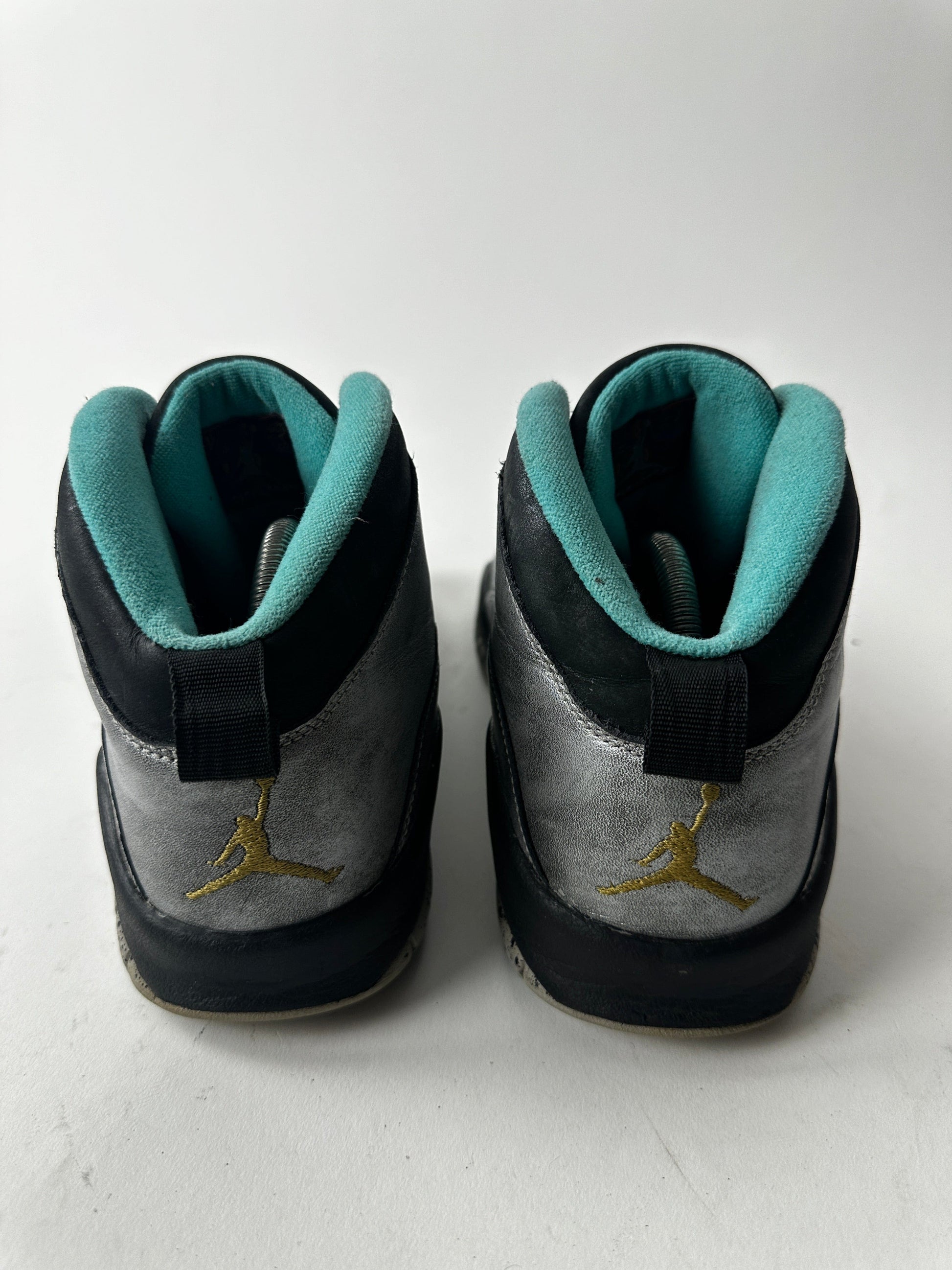 Air Jordan 10 Retro Lady Liberty Mens 9.5 Grey from propervintagecanada
