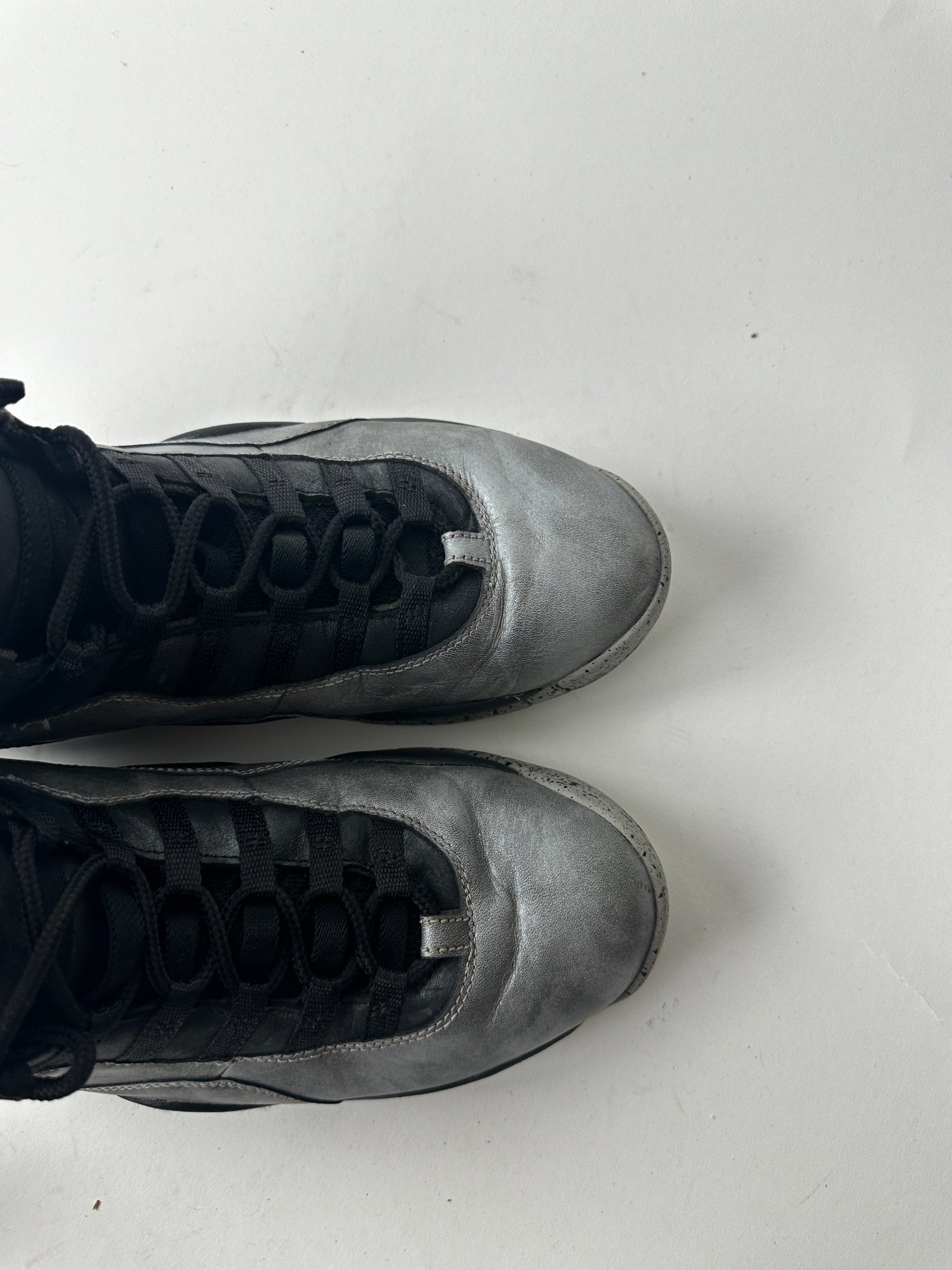 Air Jordan 10 Retro Lady Liberty Mens 9.5 Grey from propervintagecanada