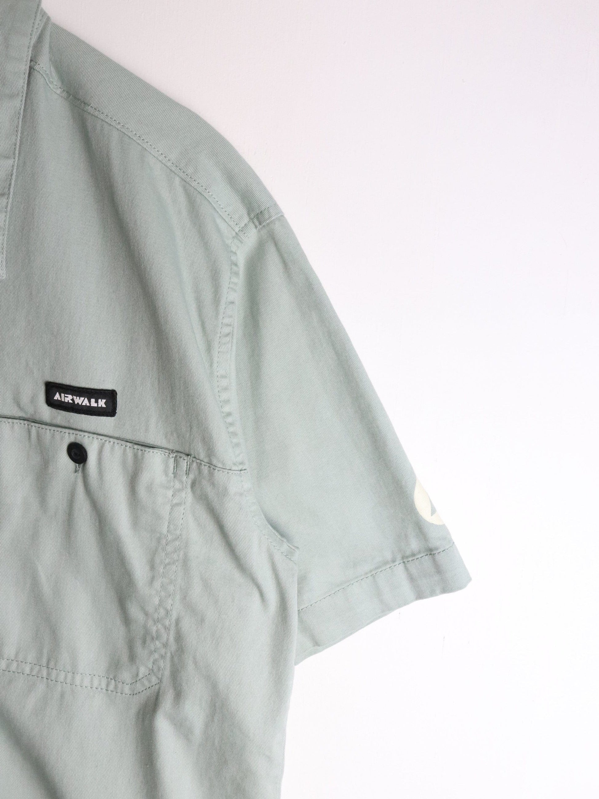 Airwalk Shirt Mens Large Green Button Up from propervintagecanada