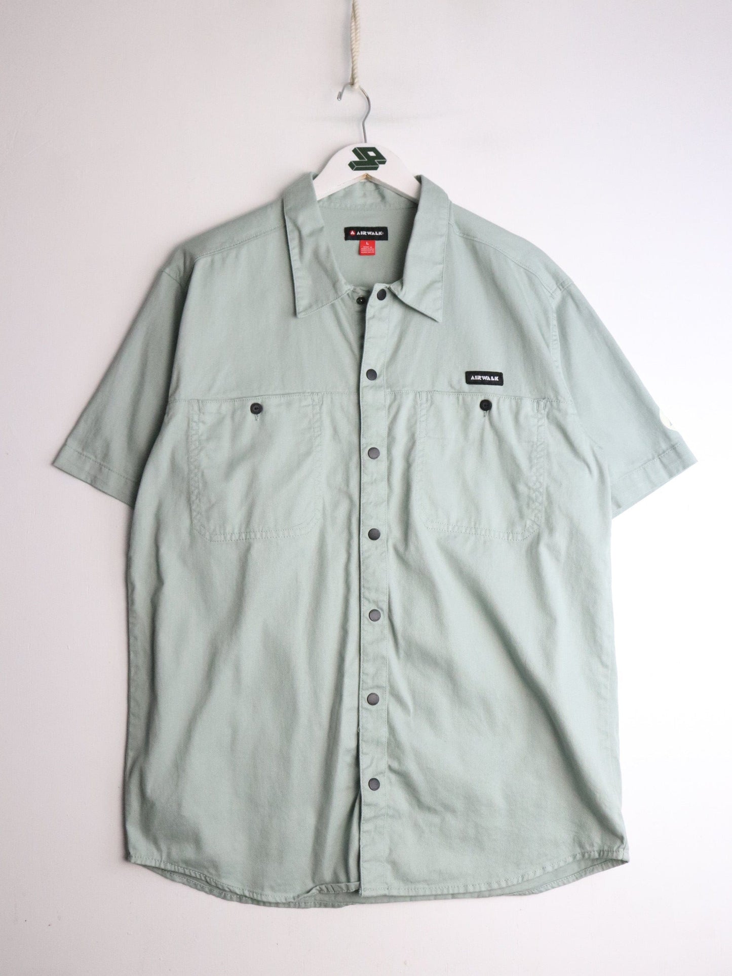 Airwalk Shirt Mens Large Green Button Up from propervintagecanada