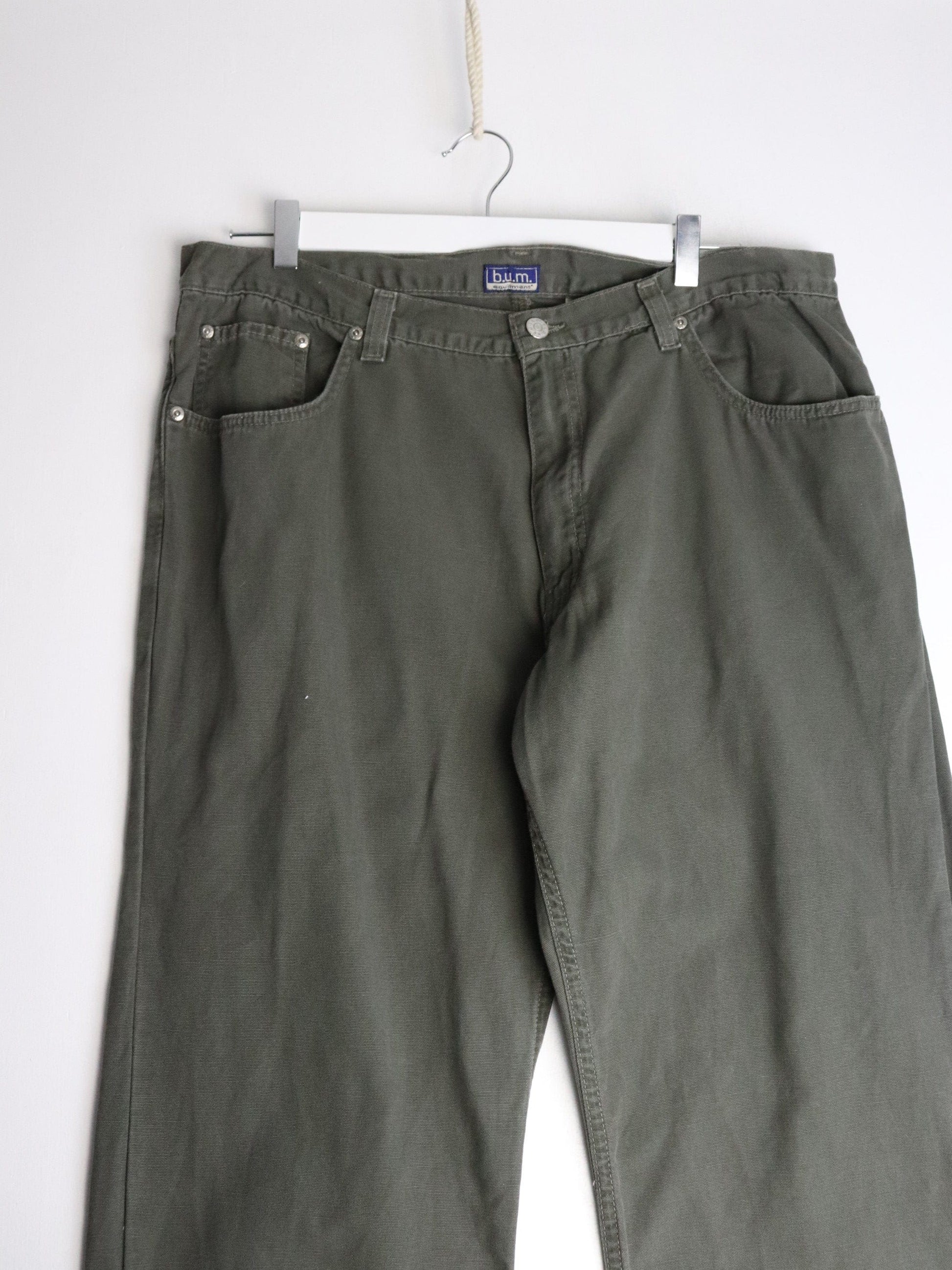 B.U.M. Equipment Pants Fits Mens 36 x 30 Green from propervintagecanada
