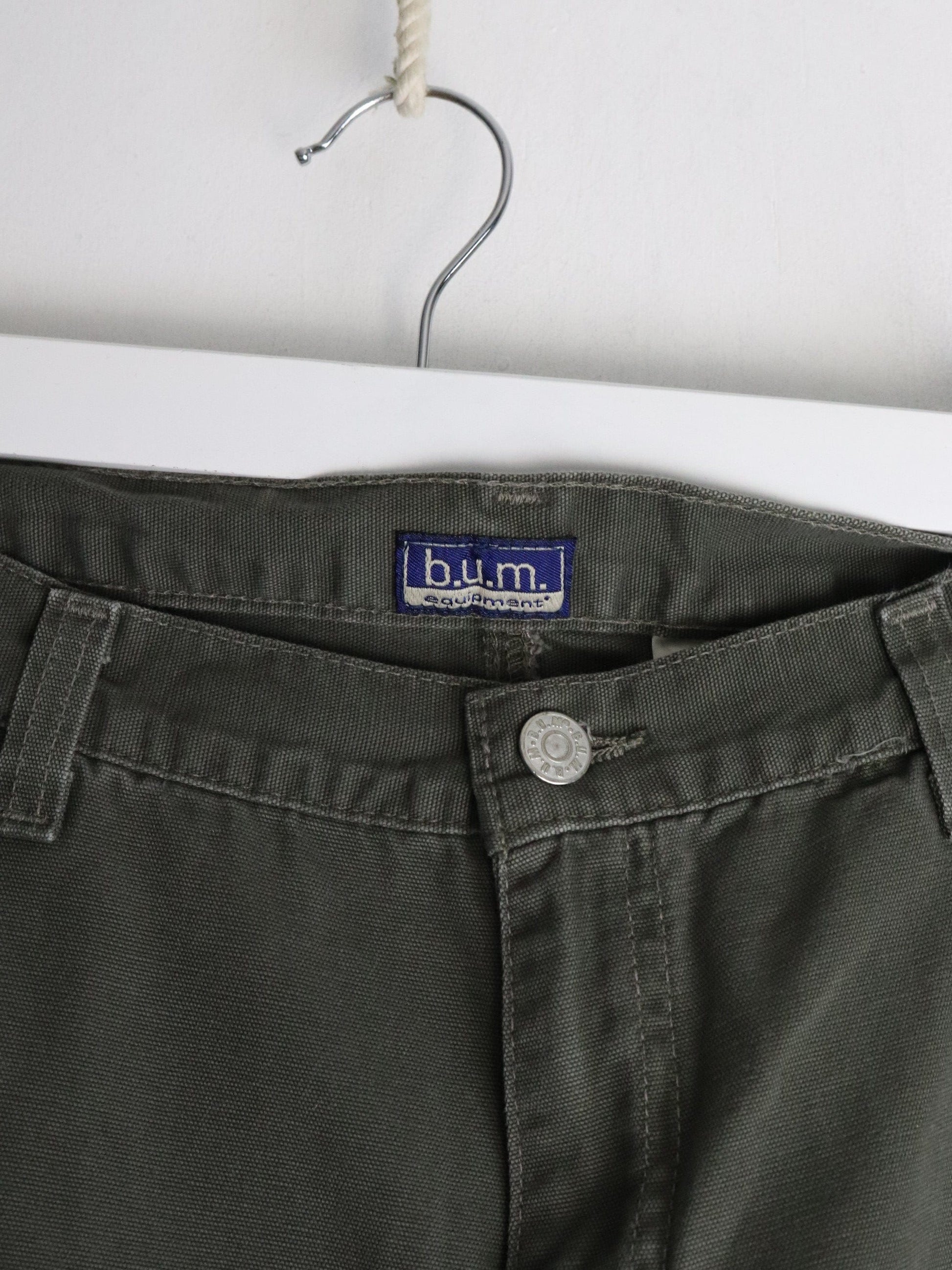 B.U.M. Equipment Pants Fits Mens 36 x 30 Green from propervintagecanada