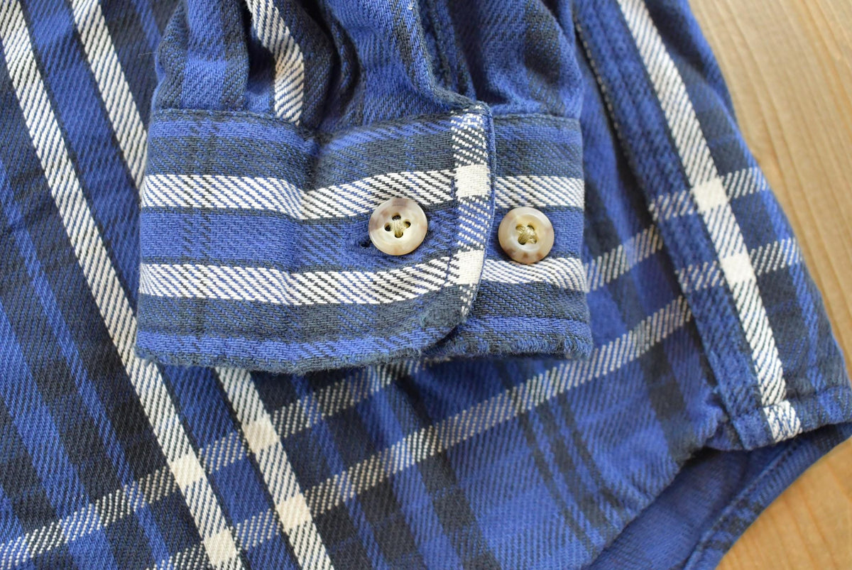 Vintage 2000s Carhartt Plaid Button Up Flannel Shirt Men's L