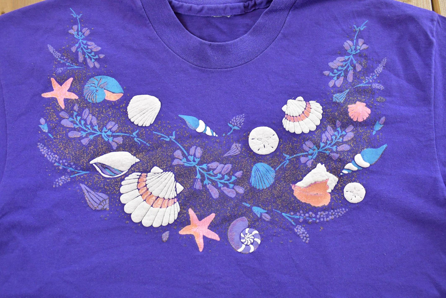 Vintage 90s Sea Shells Beach Graphic T-Shirt Men's L