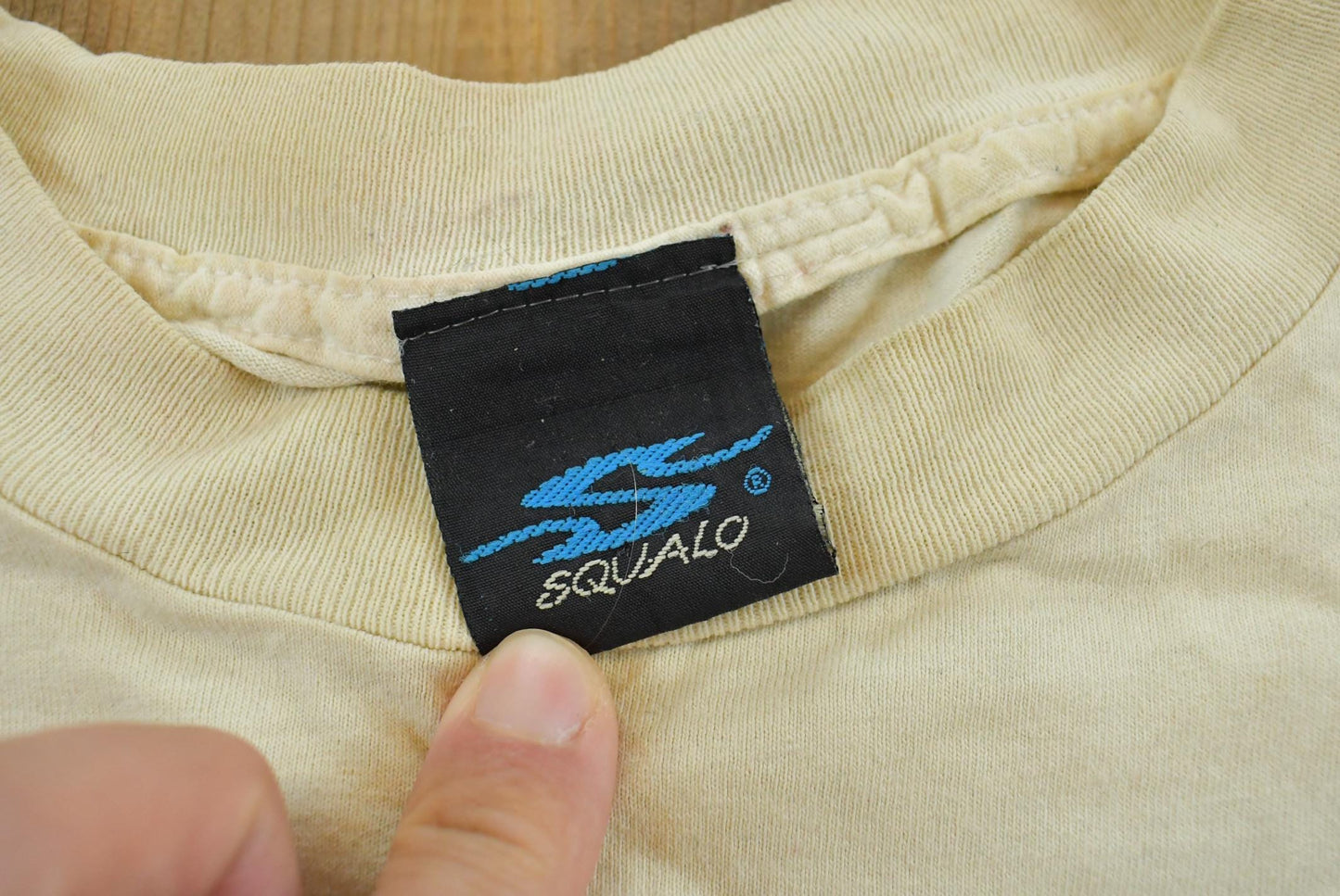 Vintage 2000 Squalo Mayan Art Surfing T-Shirt Men's XL