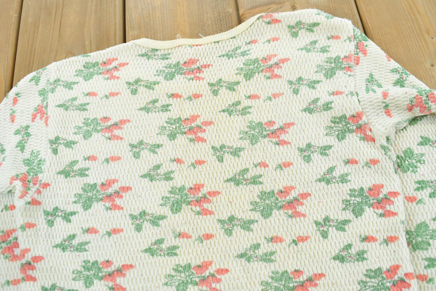 Vintage 1980s Healthknit Thermal Waffle Knit Strawberry Pattern Long Sleeve Mens S