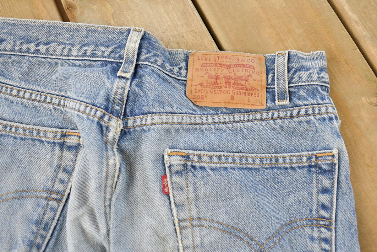 Vintage 1990s Levi's 505 Regular Fit Denim Jeans Men's 33 x 33