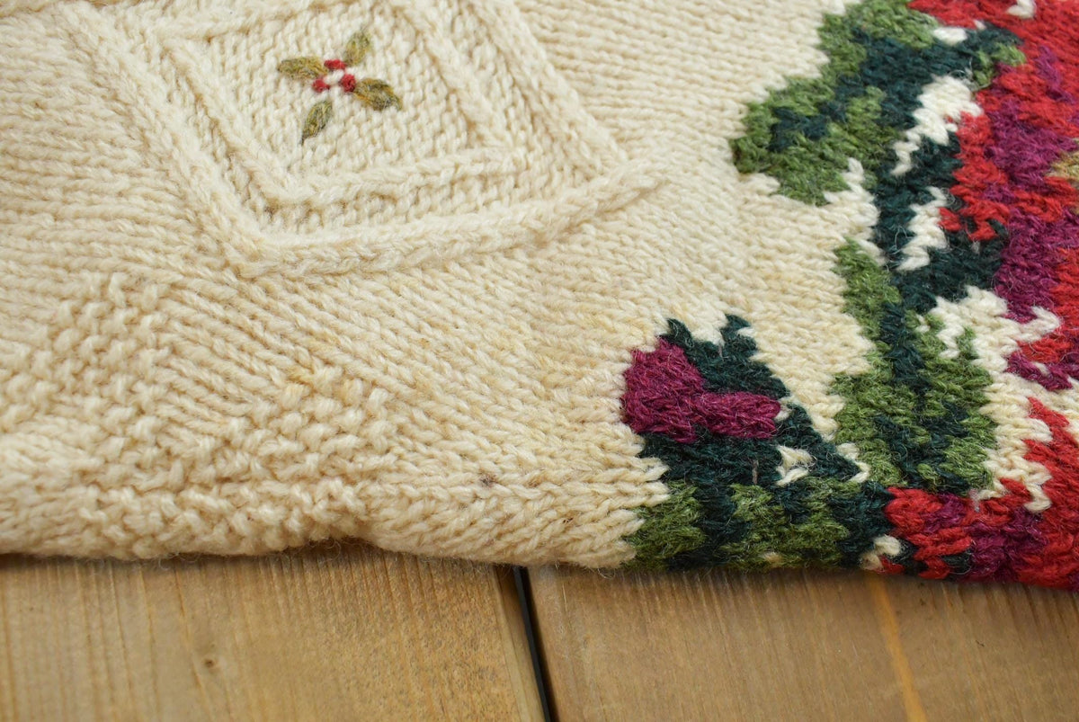 Vintage 1990s LL Bean Floral Pattern Embroidered Cable Knit Wool Sweater Men's XL